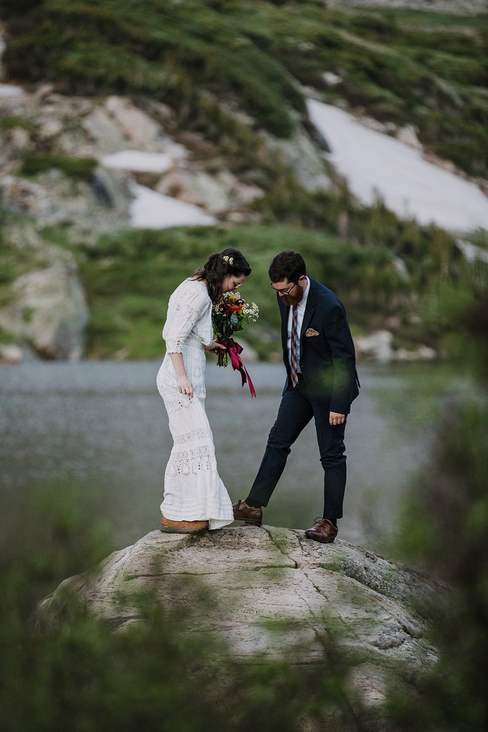 bride and groom first look, summer morning elopement, rocky mountain national park elopement, hiking the continental divide, colorado rockies elopement, glacier lake elopement