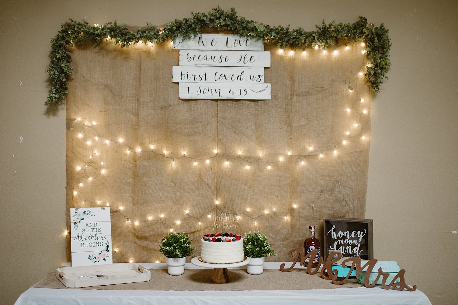 wedding cake, wholefood wedding cake, breckenridge colorado intimate wedding ceremony, carter park pavilion reception, summer wedding reception at carter park, breckenridge colorado wedding reception