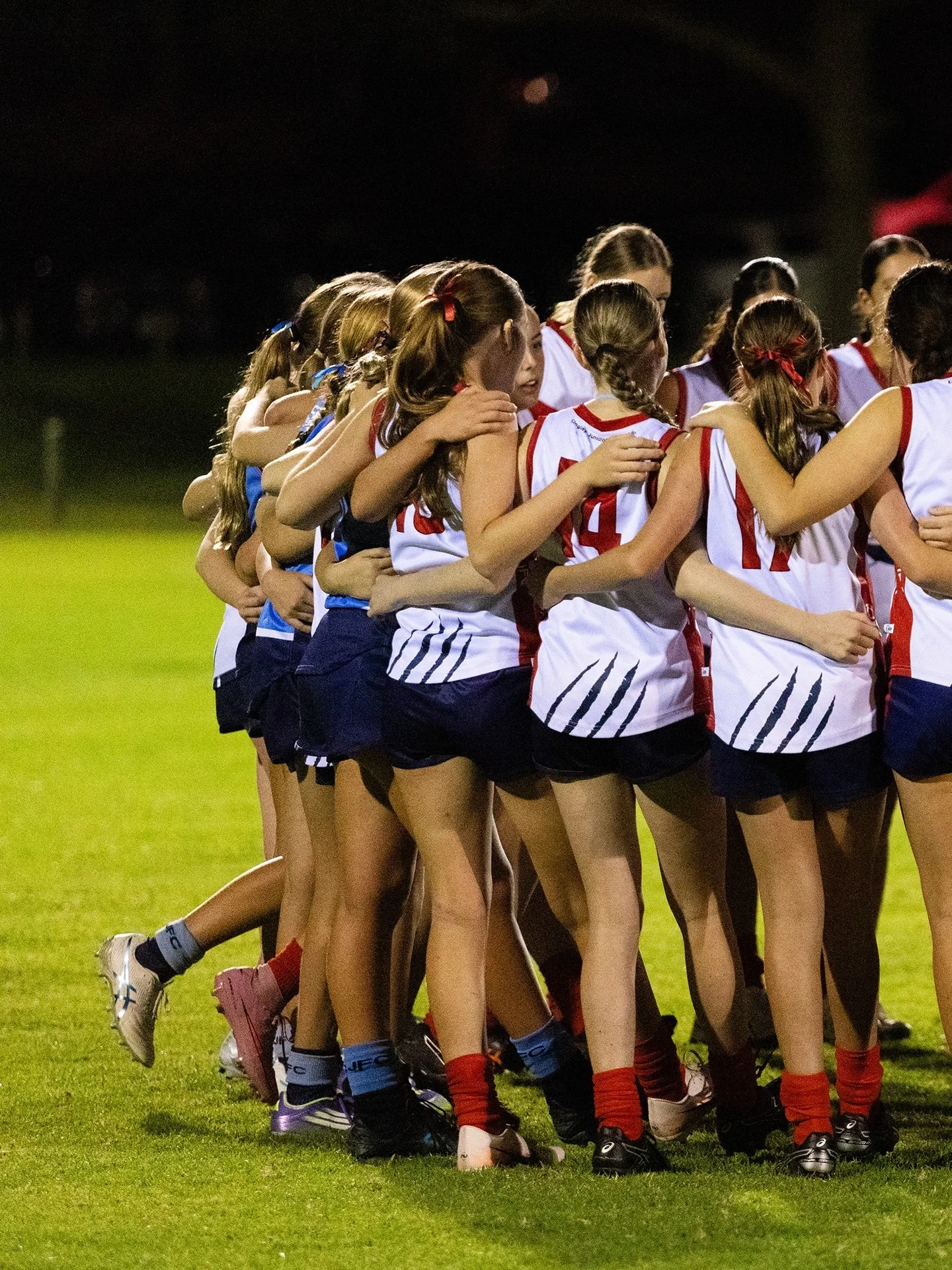 Our Year 9/10 Girls kicked off the 2026 season for Carine on Friday night against a spirited Kingsley opposition.

A minute&rsquo;s silence in acknowledgement of ANZAC Day preceded the game, setting the tone for a respectful and competitive contest.
