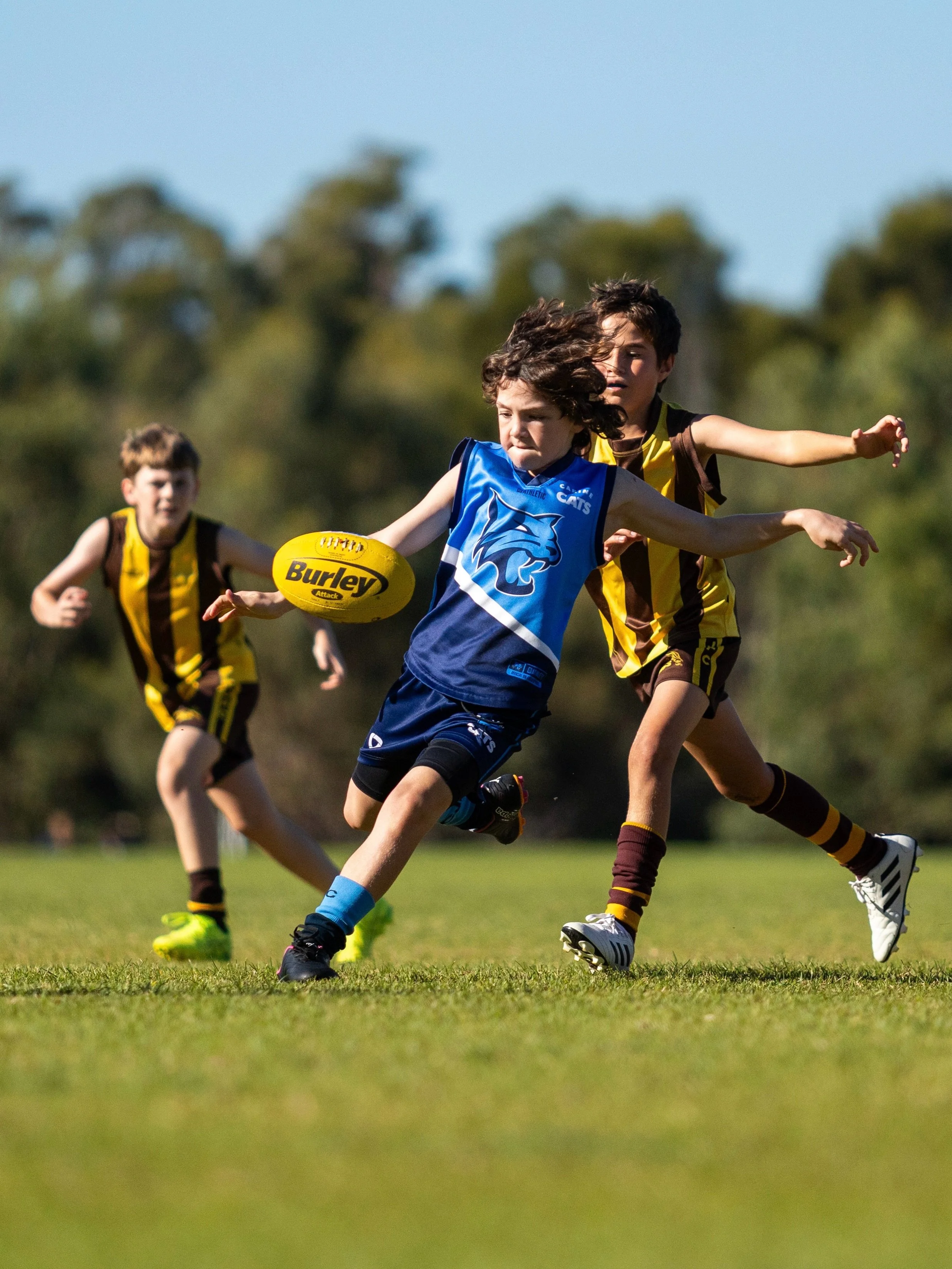 A tough game for both sides over the weekend as Y04 Blue battled Sorrento for their Round 4 matchup. Some great plays and plenty to take into next round! 💪💙