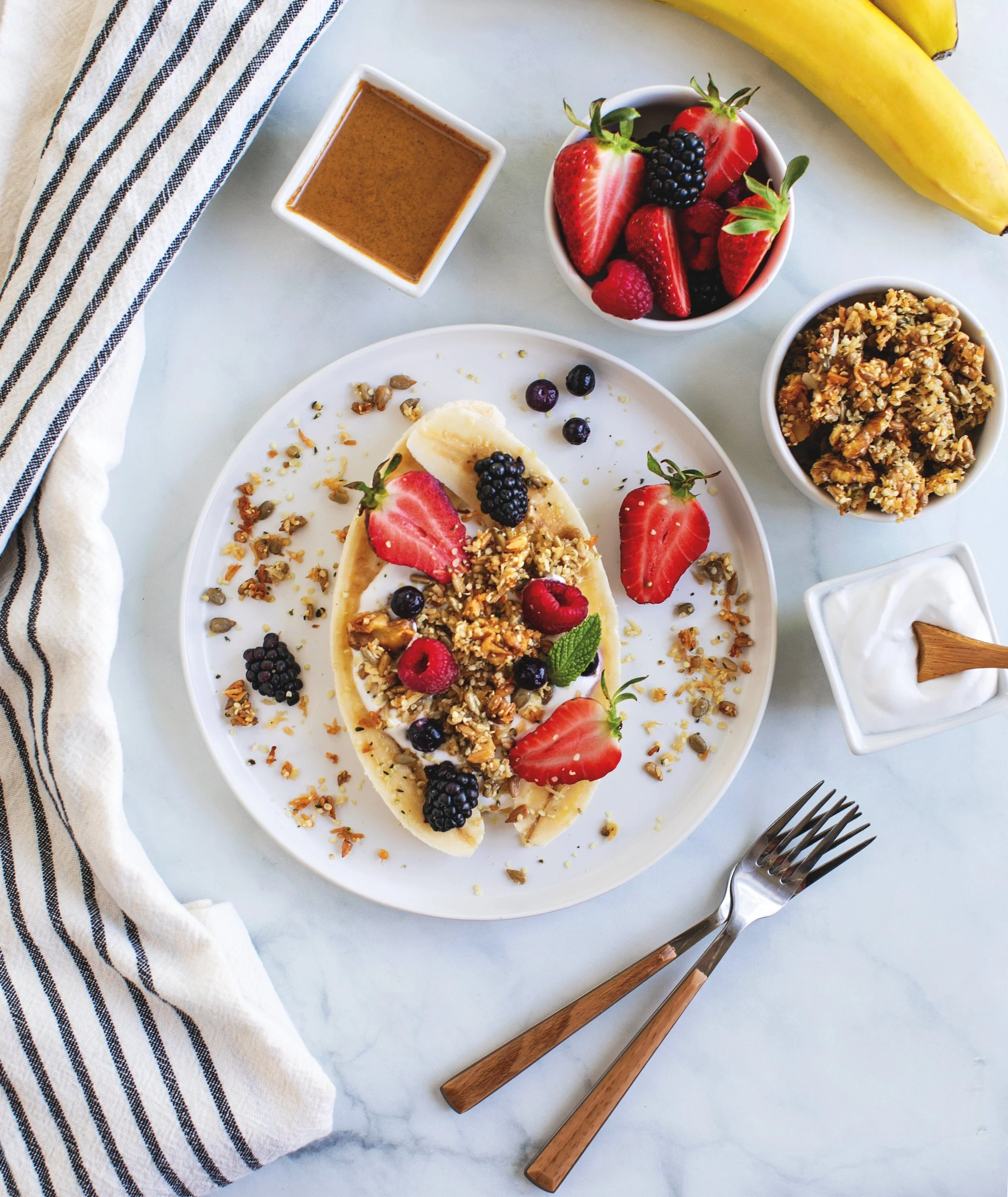 BananaSplitSuperfoodGranola_KHK_AAP__17_V3_V2F.jpg