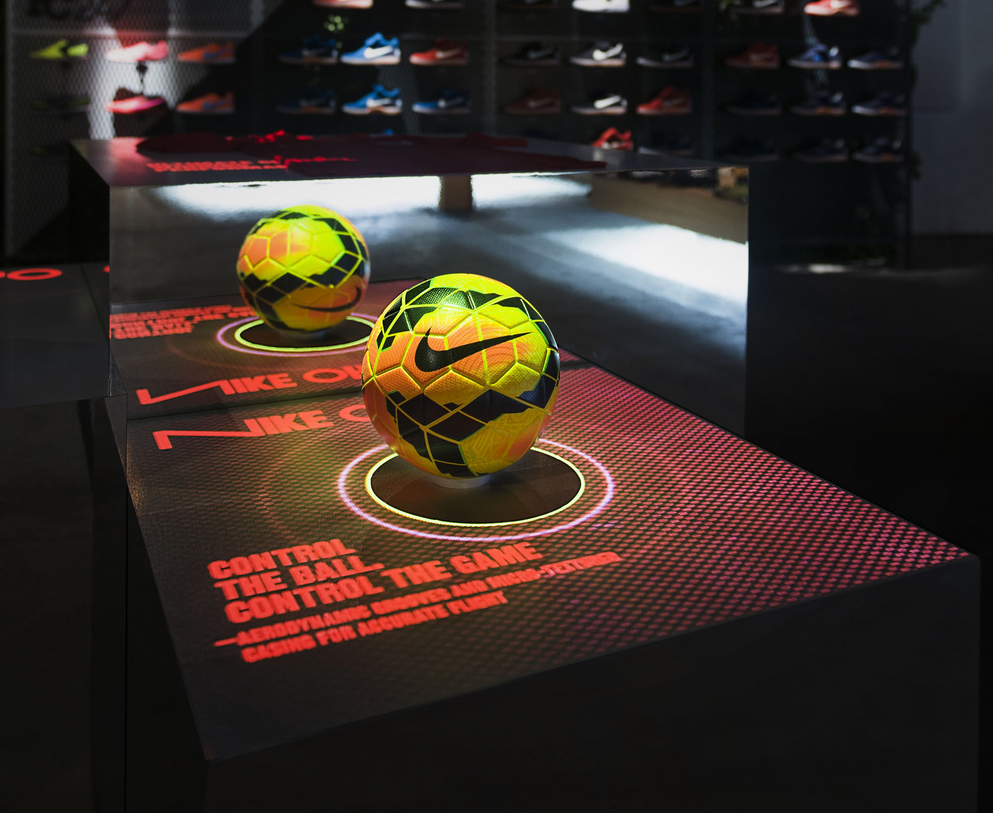 4_retail_NIKE_RIO_014_v1.jpg