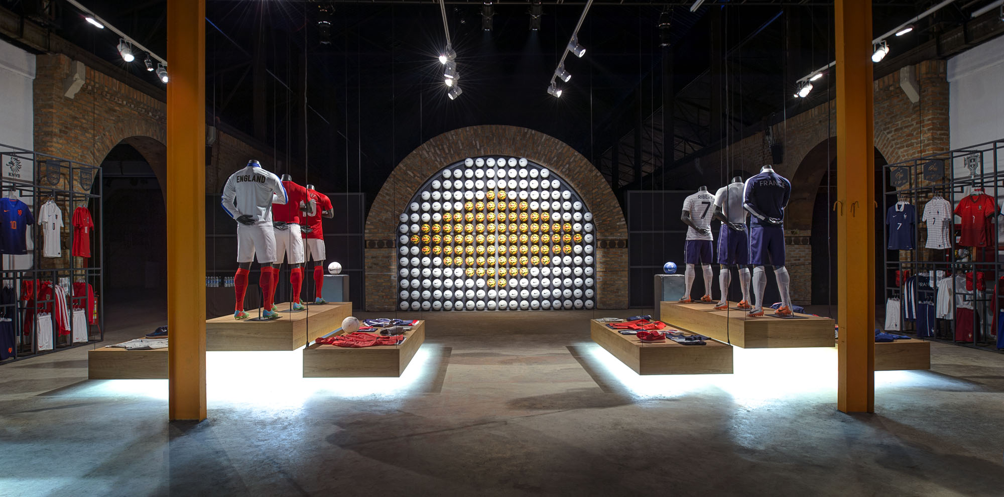 4_retail_NIKE_RIO_028.jpg