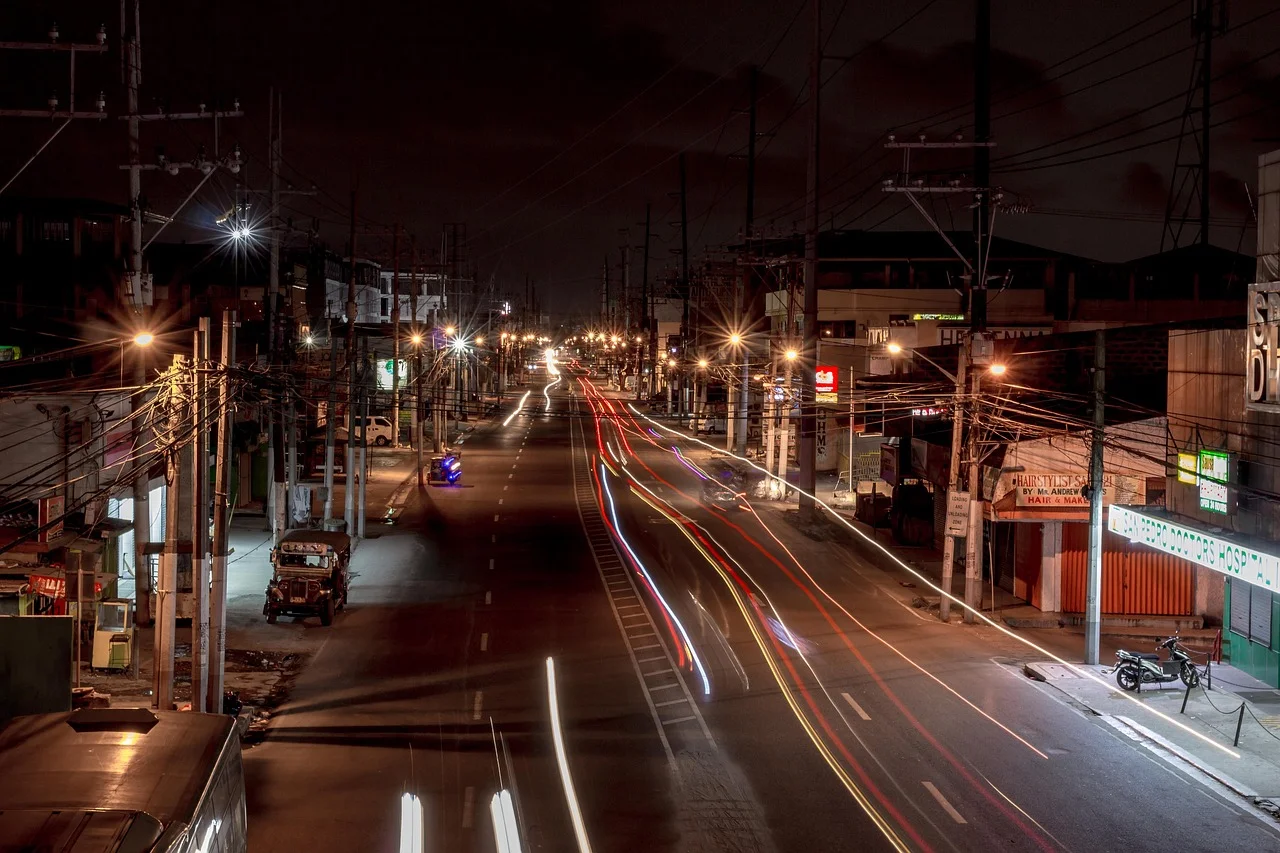 road-3276334_1280.jpg