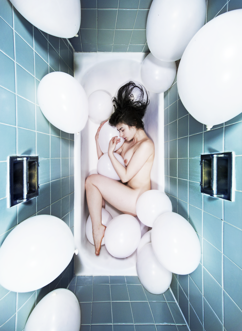 Body in Bathworks_4.png