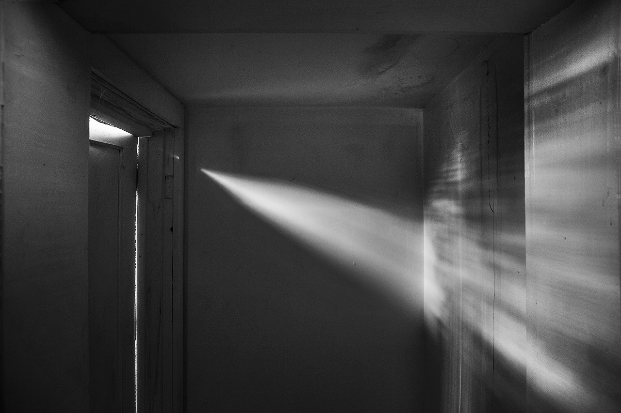 Between the cracks_8.png