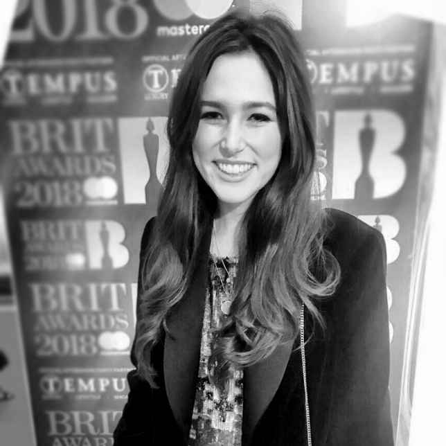 Lottie blur bw.jpg