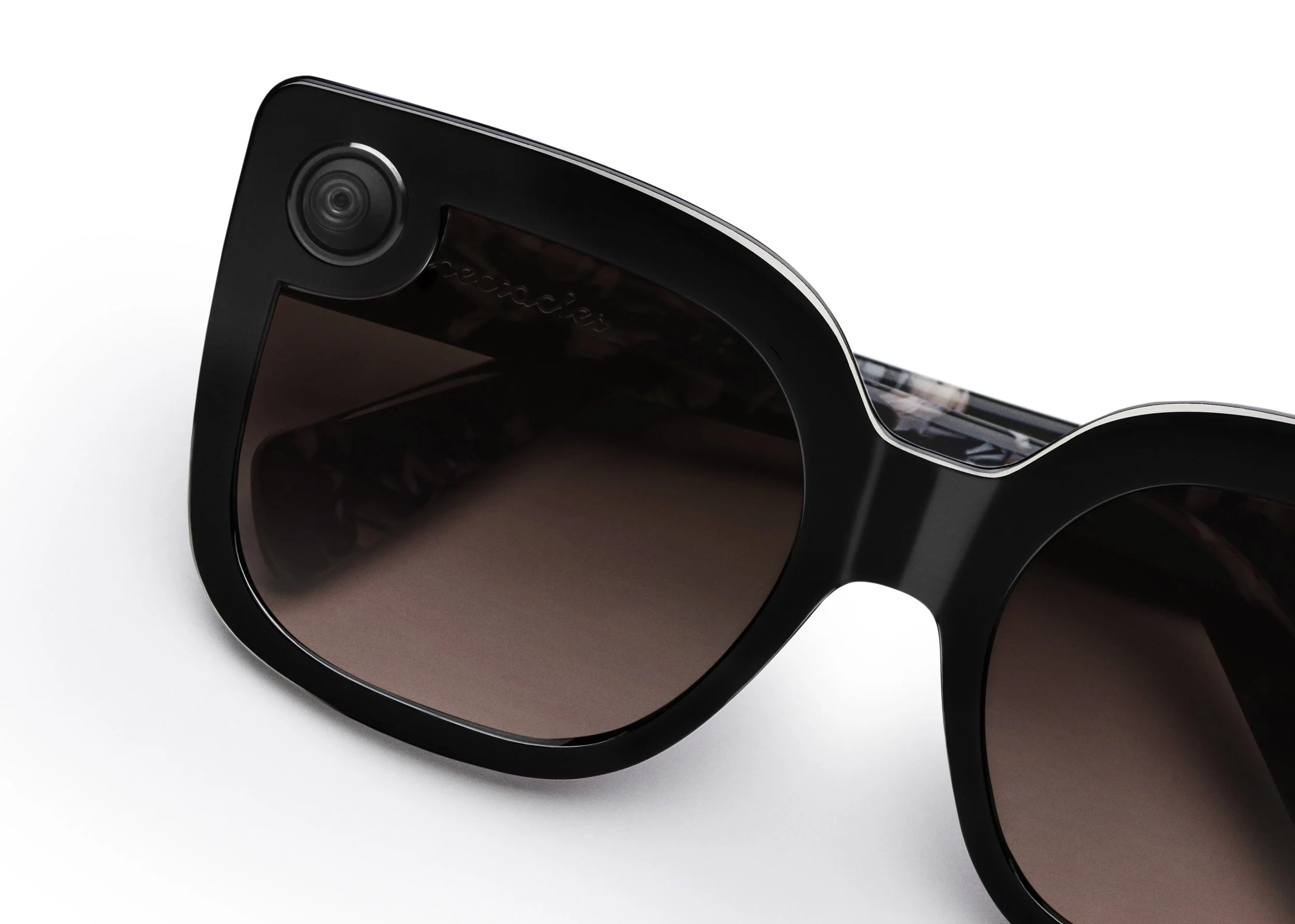 SnapSpectacles2Veronica.jpg