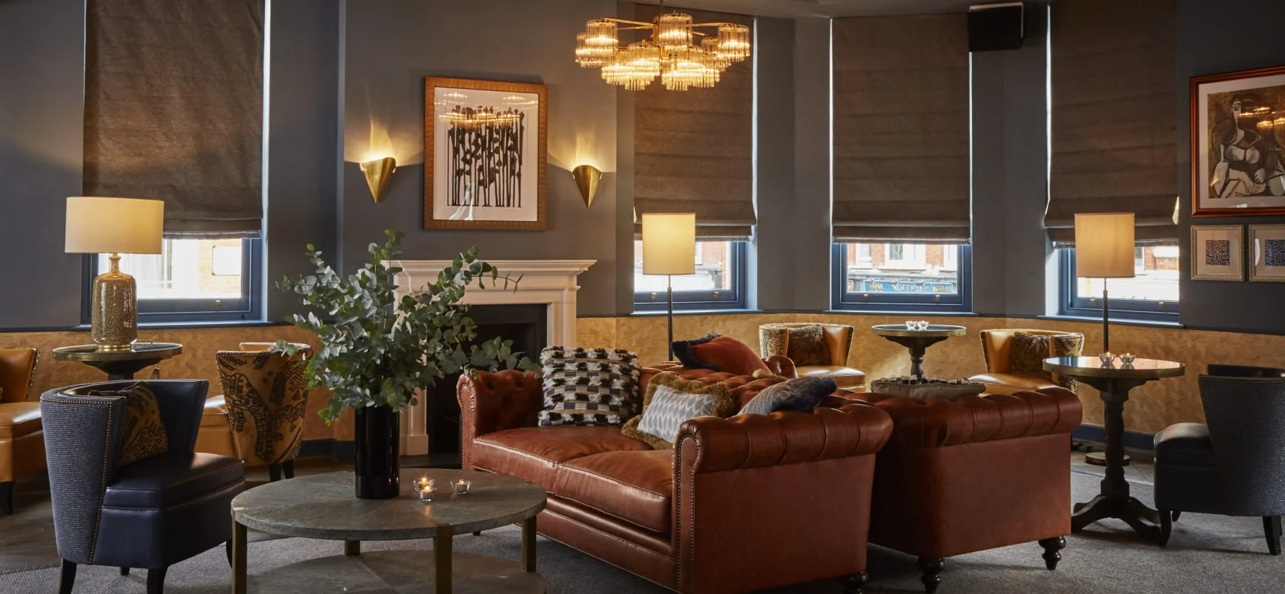 alberts lounge-1 (1).jpg