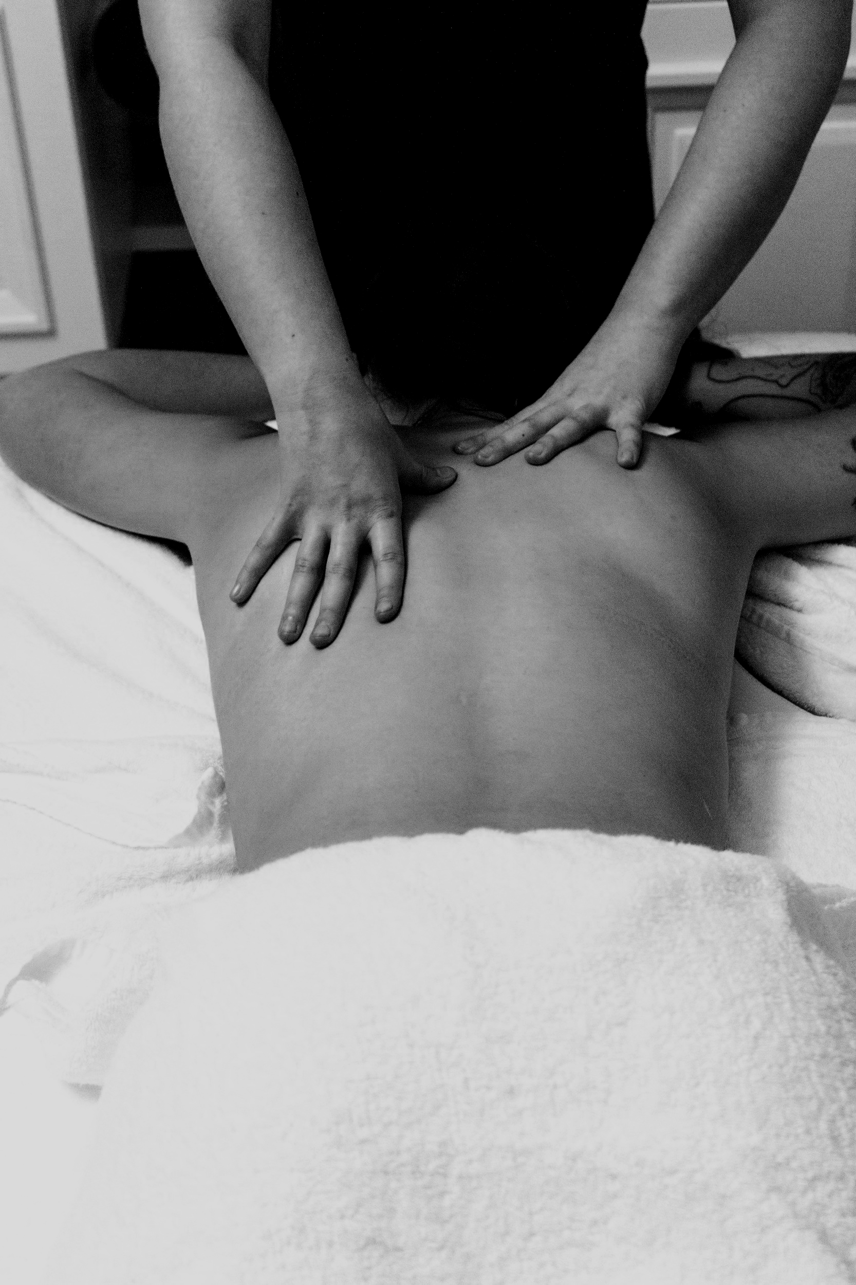 Problem Solved: Getting Hired as a Massage Therapist Right After Graduation (The Experience Factor)