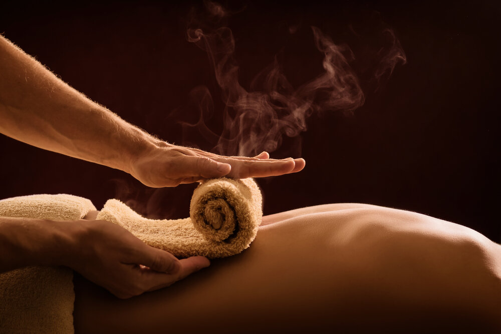 The top benefits of a hot & cold treatment massage