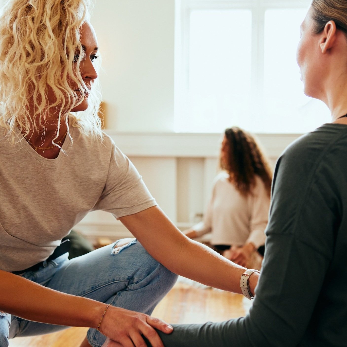 Morgenmeditation og energi-træning hos Cindy Kjøng