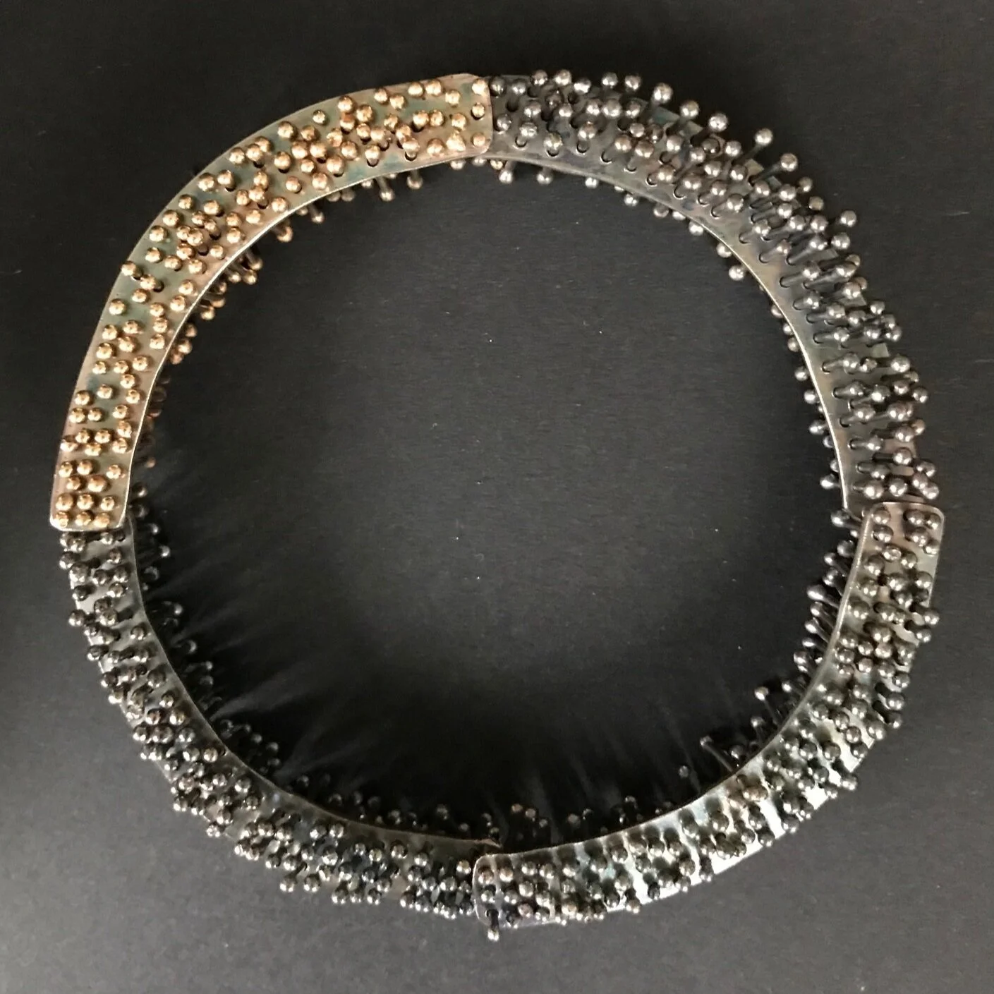Moss+Bangle+w+Gold+Quarter+%28Topside%29.jpg