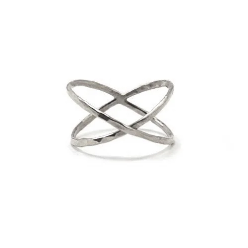 Criss Cross silver.jpg