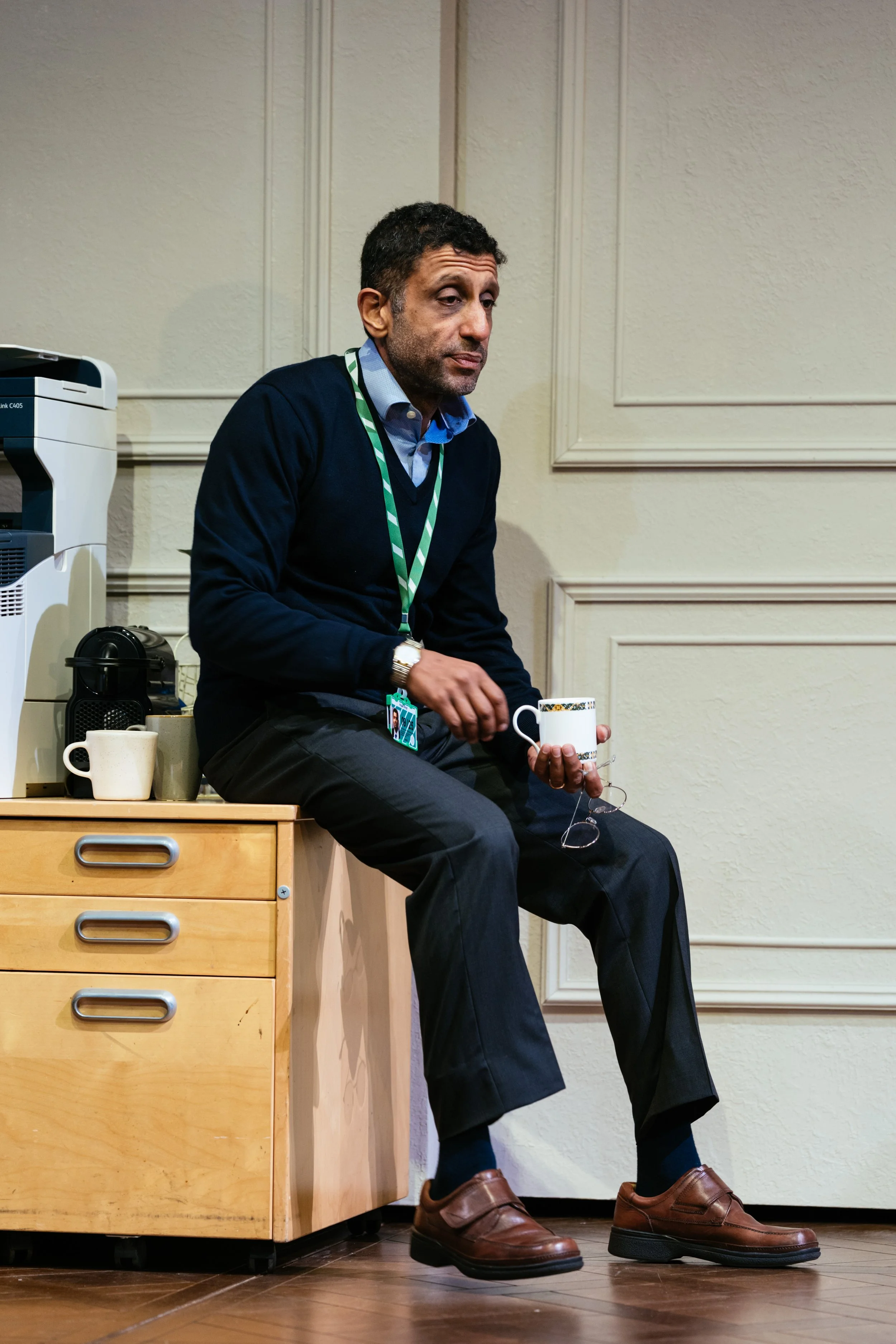 Adeel Akhtar (Angad) in The Estate at the National Theatre. Photographer Helen Murray_5.jpg