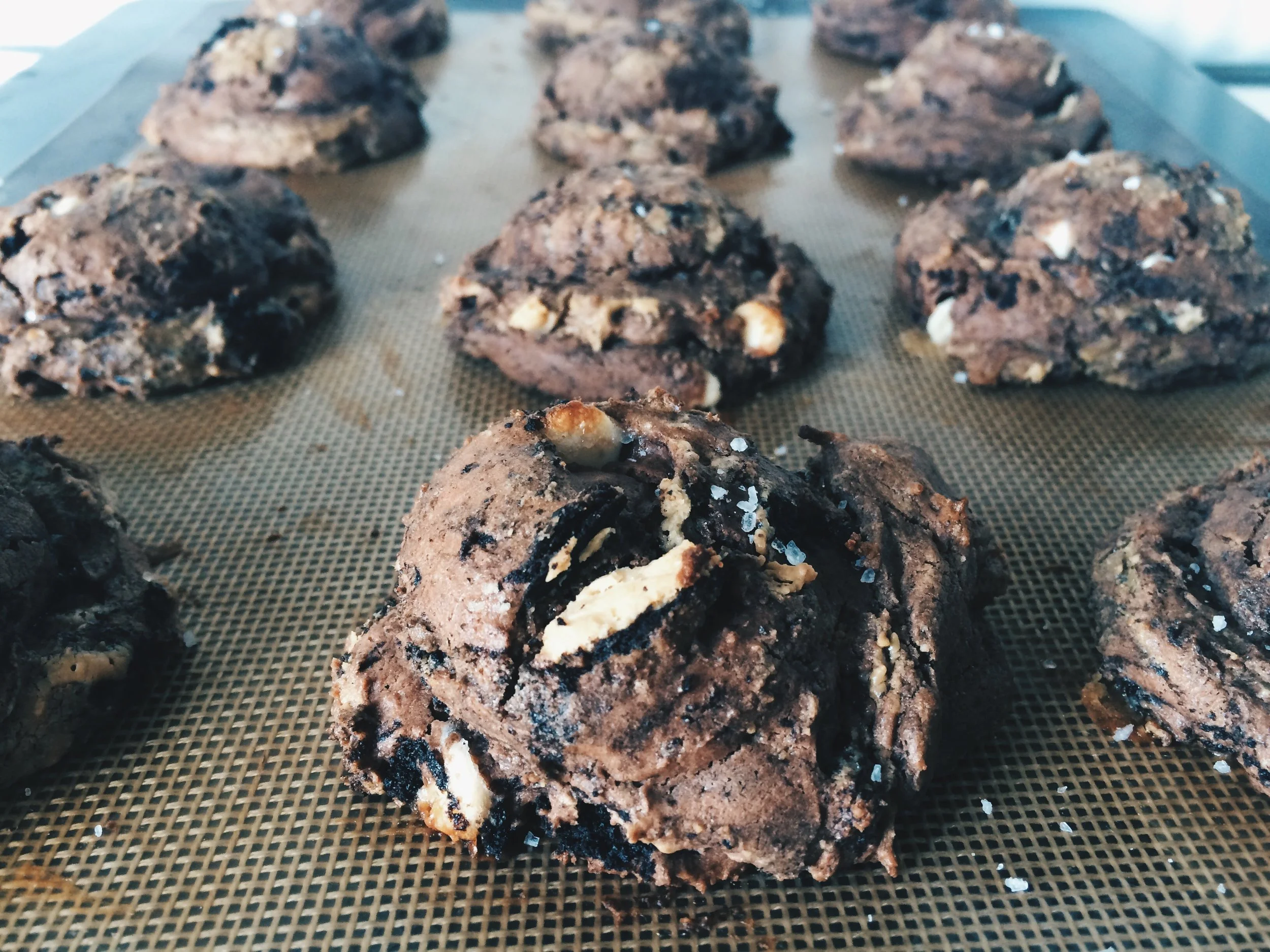 SEA SALT OREO WHITE CHIP COOKIES