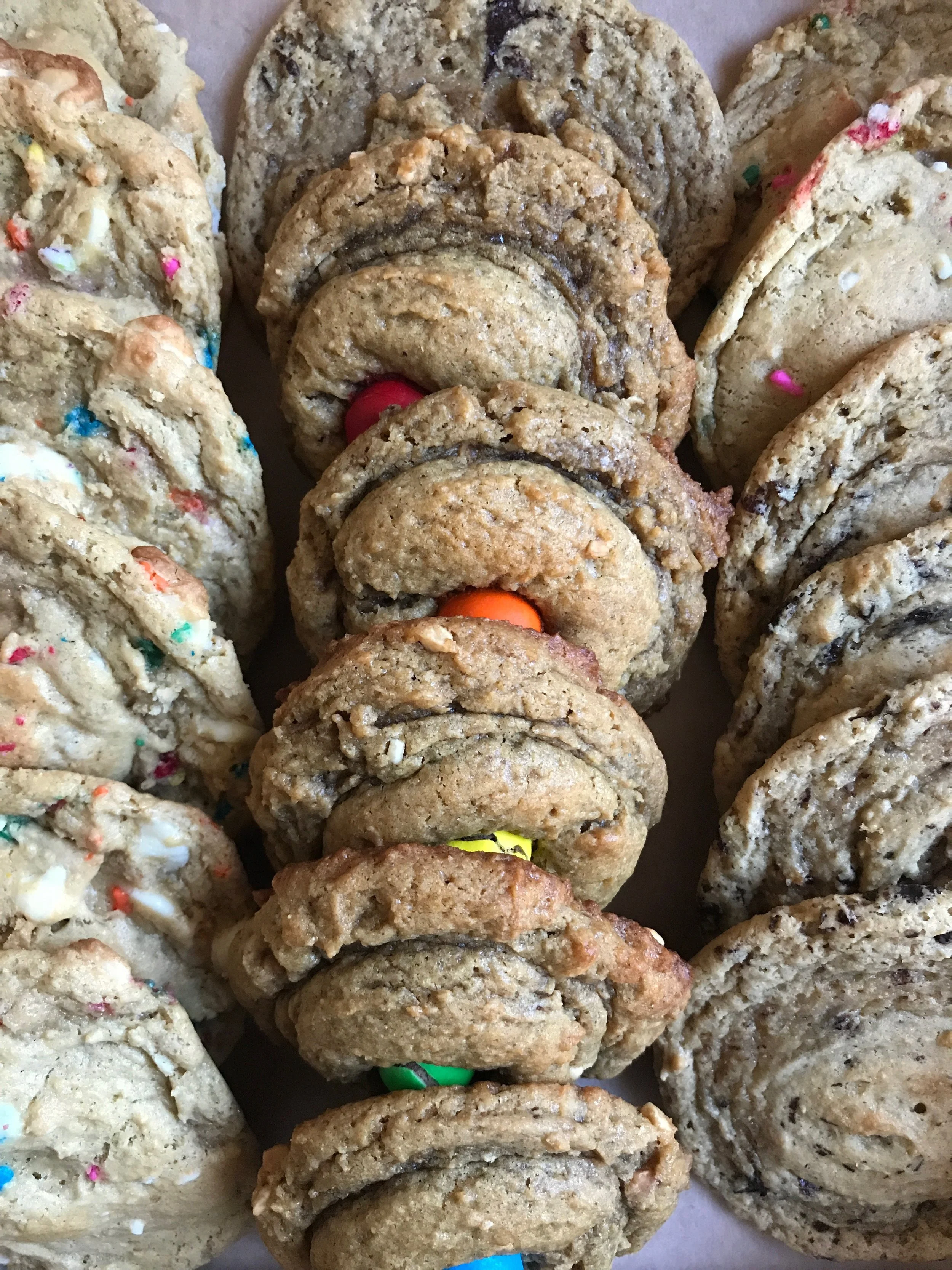 COOKIE BOX