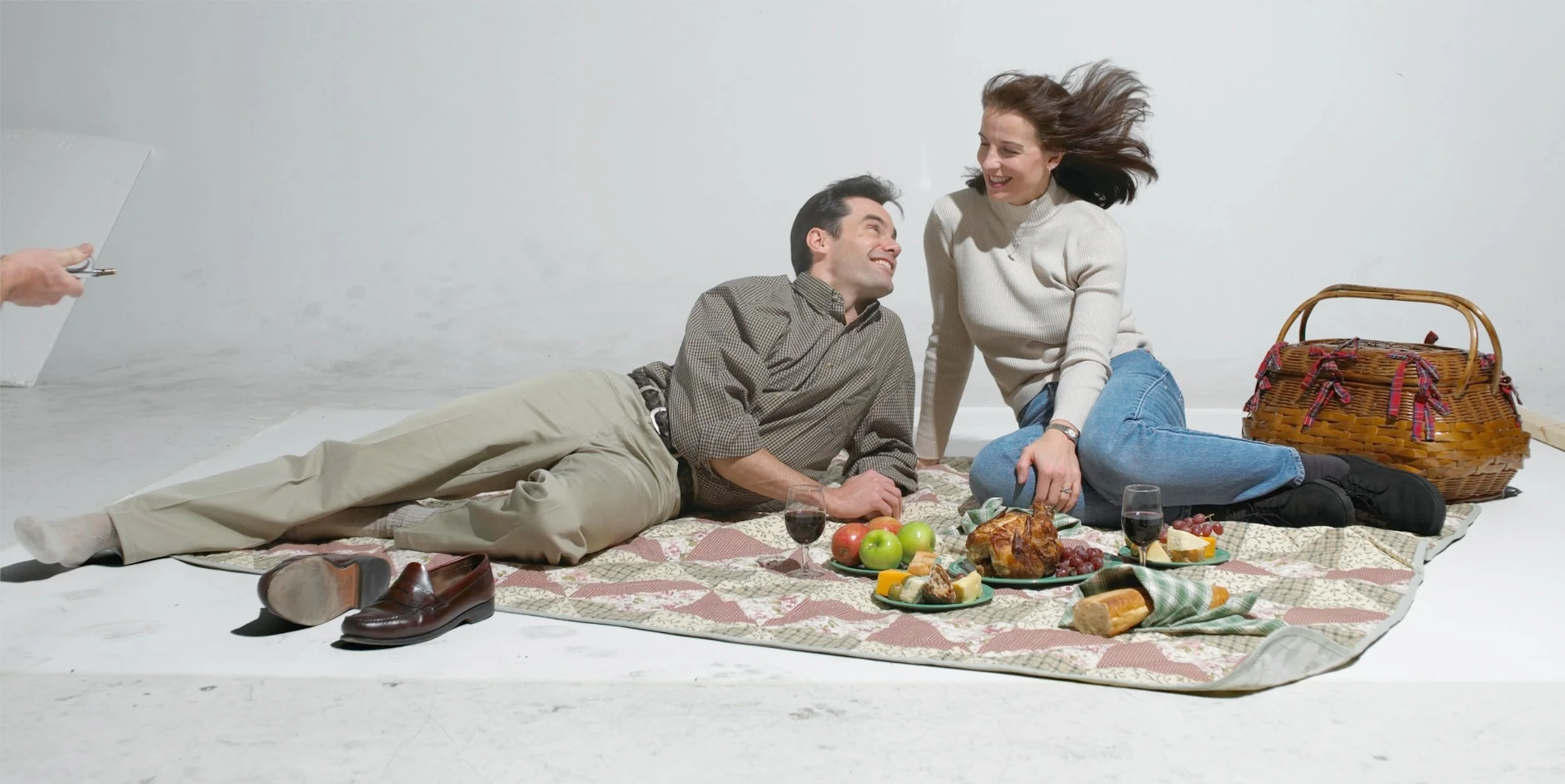 picnic-couple.jpg