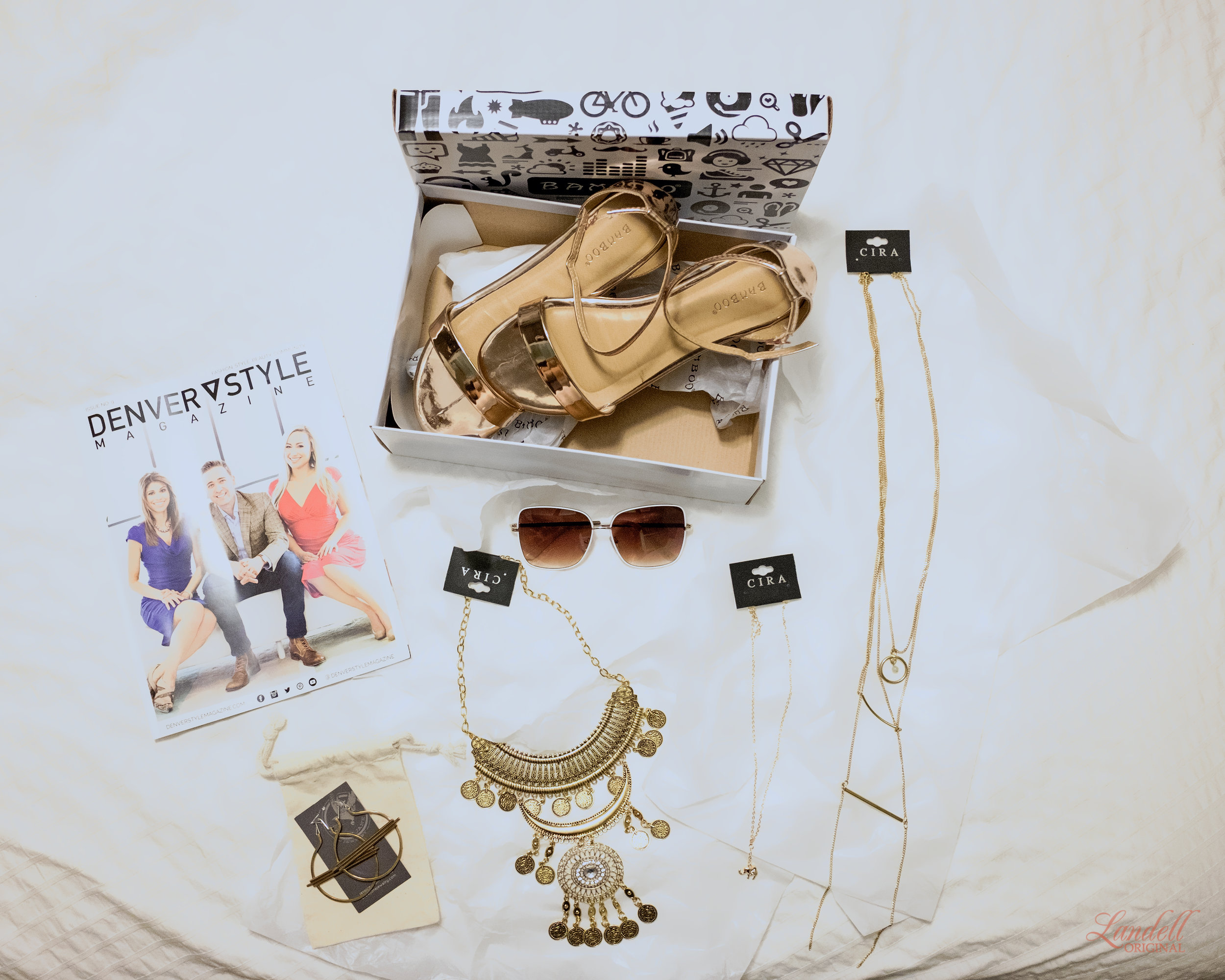 Although I didn't find any clothing to buy, I did end up grabbing some great accessories from both Rustic Thread and Cira LTD (pictured here).
