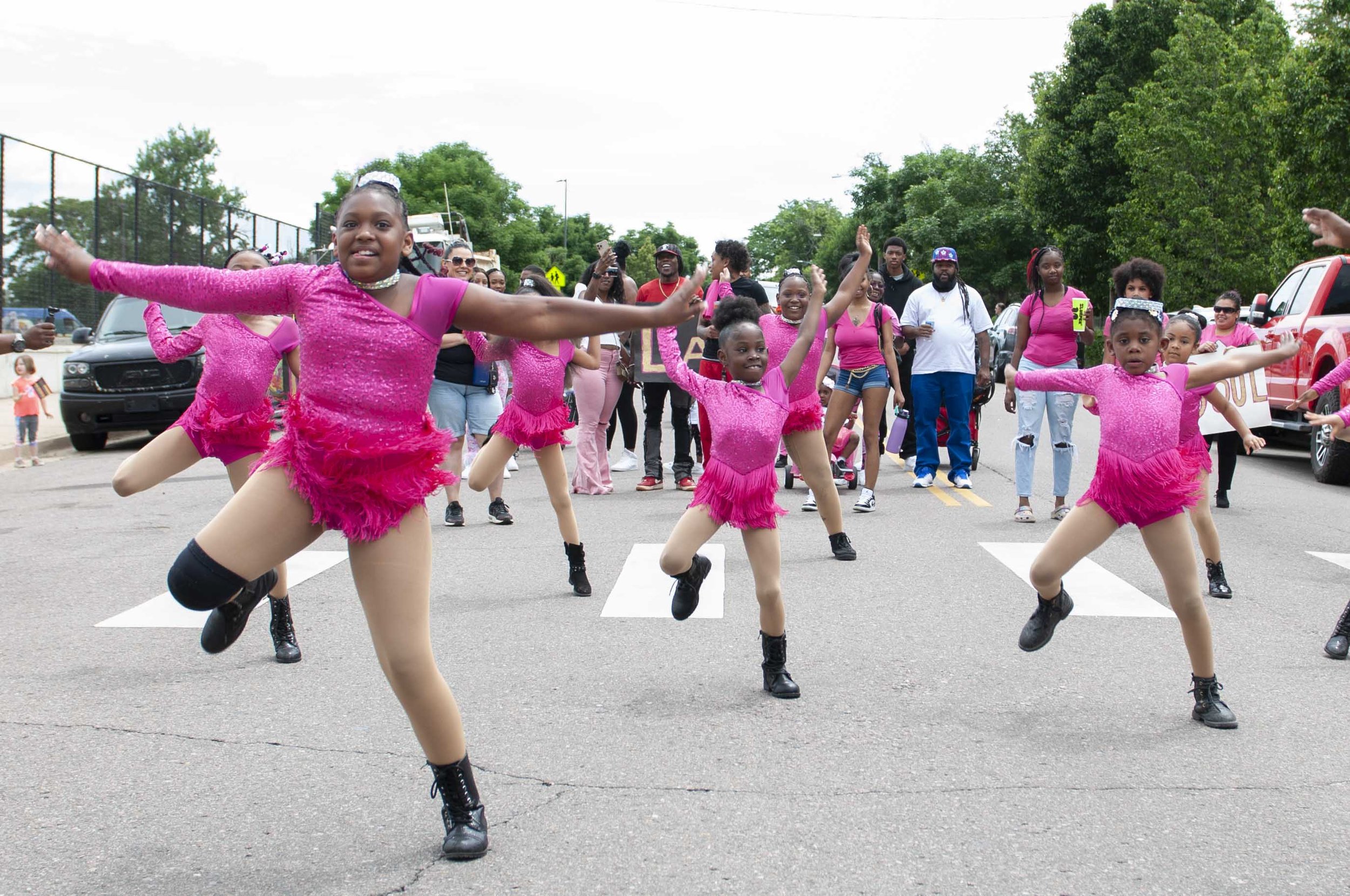    De La Soul Danse troupe.   