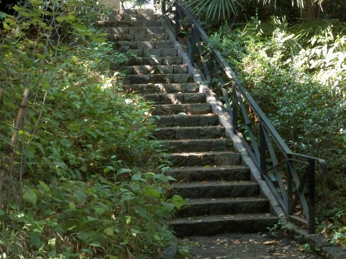 Motomachi Stairs.jpg