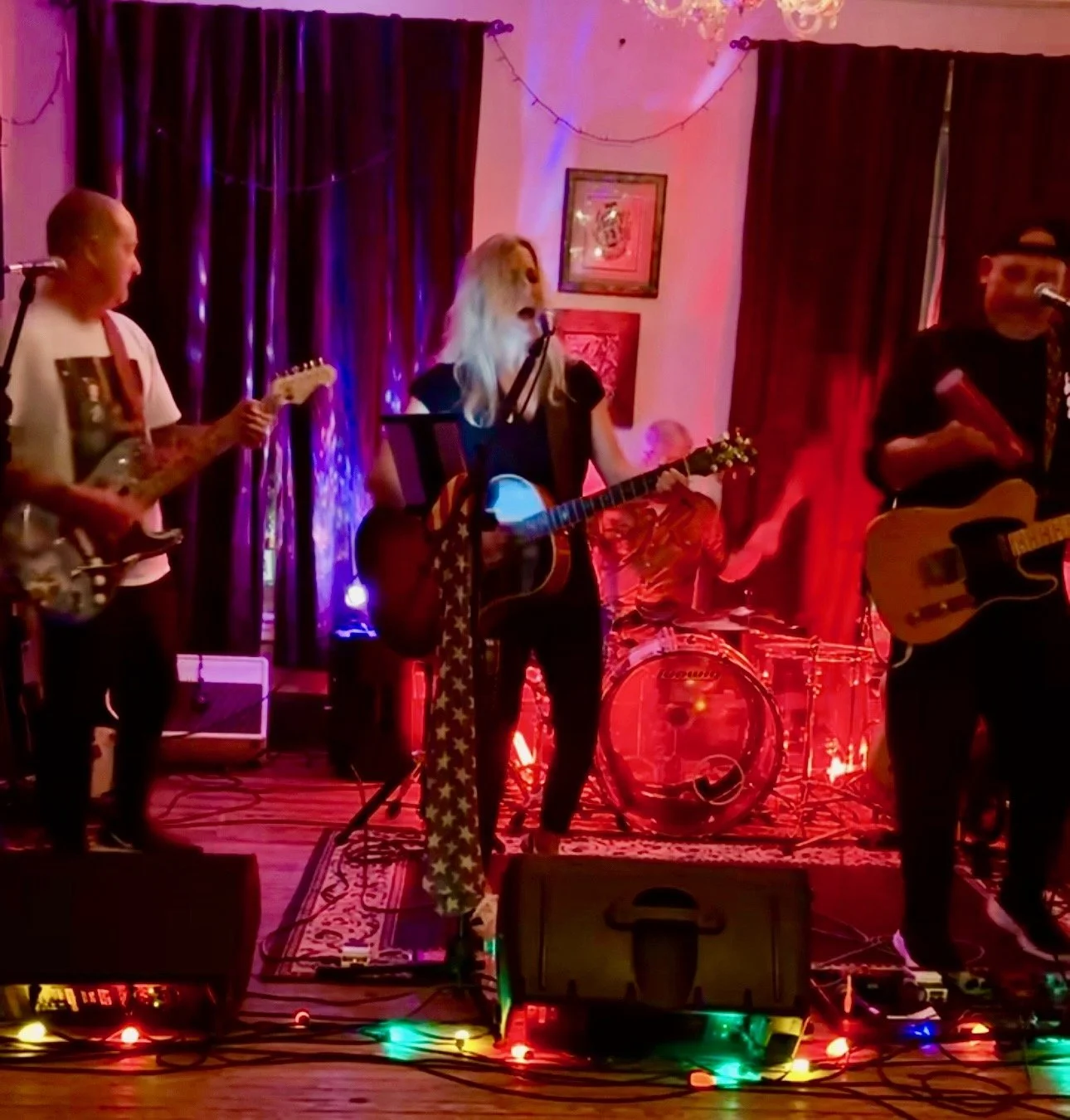 Kelly Stratton Band LIVE @ MoM's