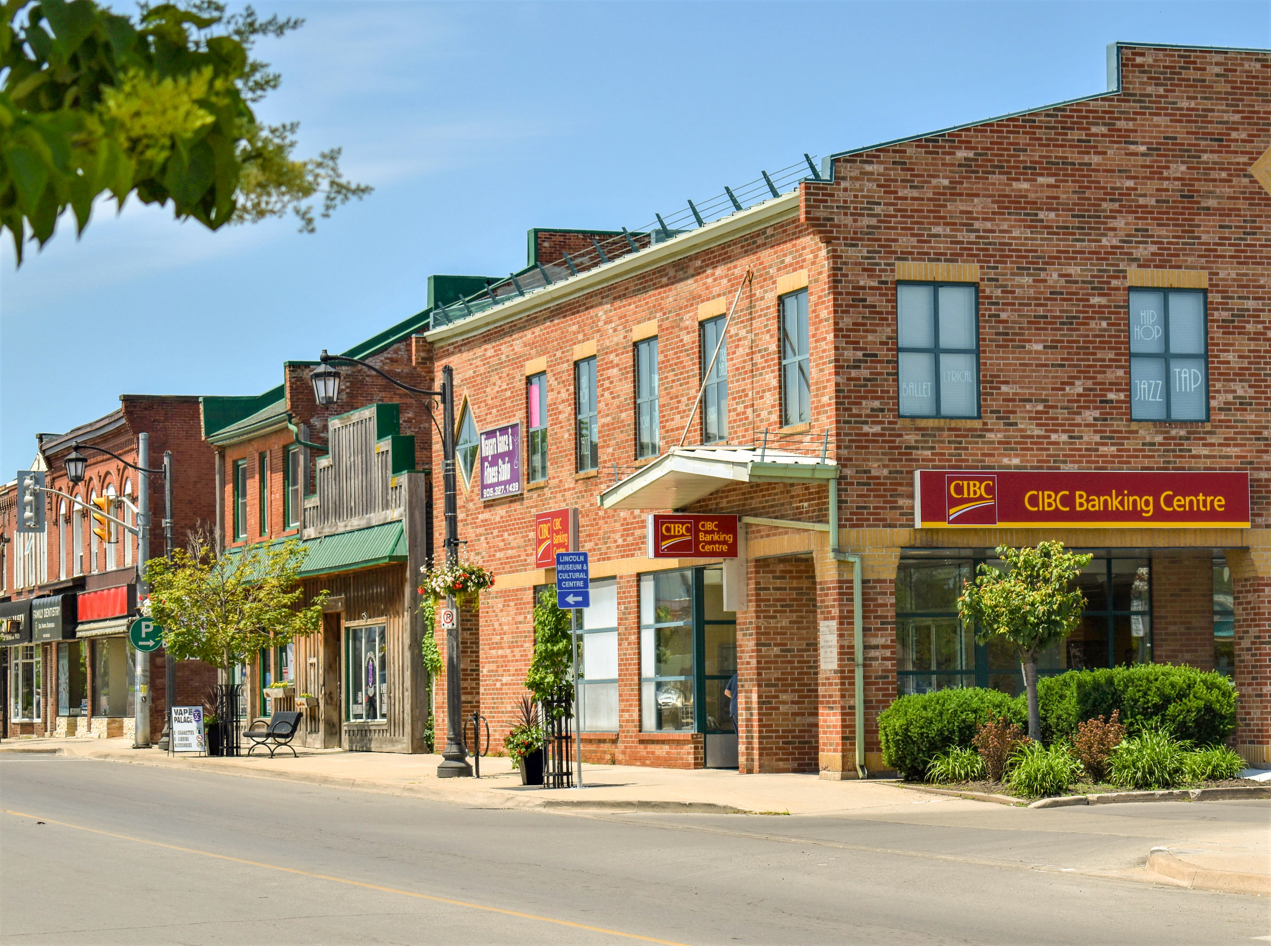 Beamsville downtown.JPG