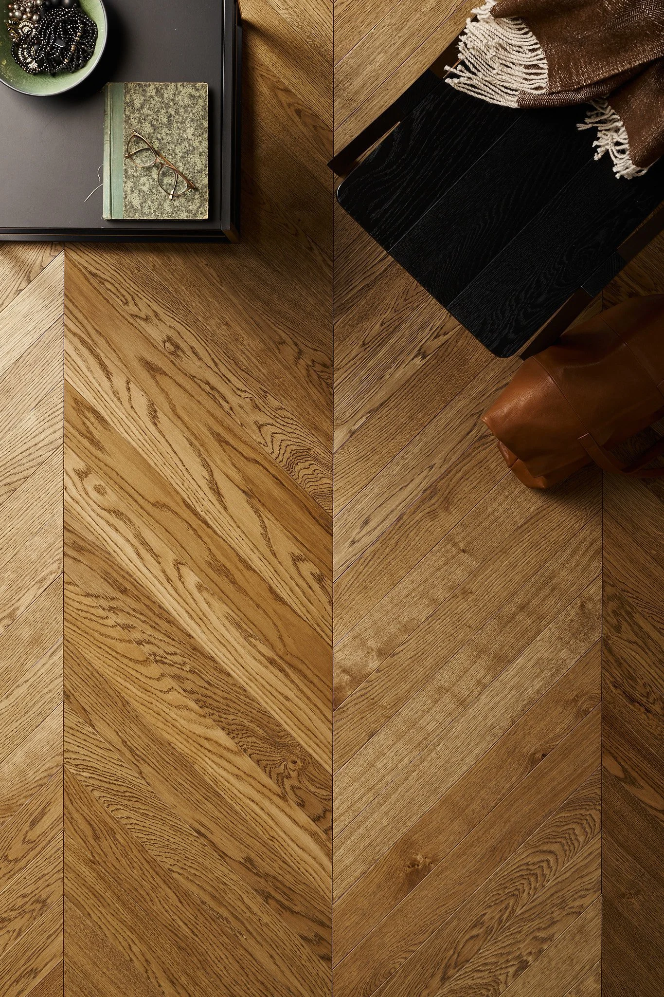 Timberwisen lattian tuotekuva kuvattuna tunnelmallisessa iltavalossa