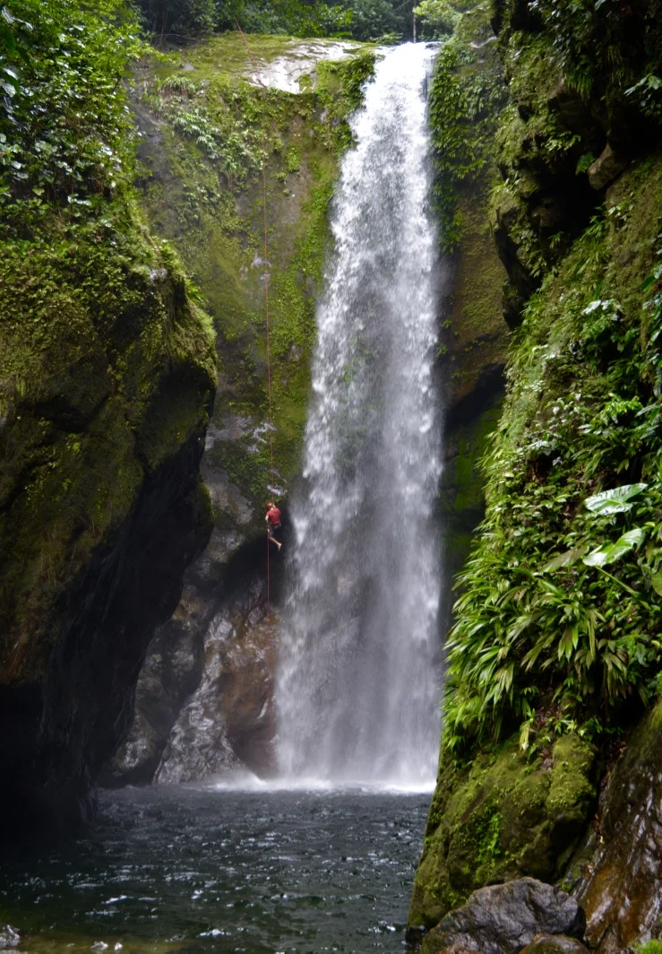 First descent of the Rio Zacate 150' waterfall in Pico Bonito National Park