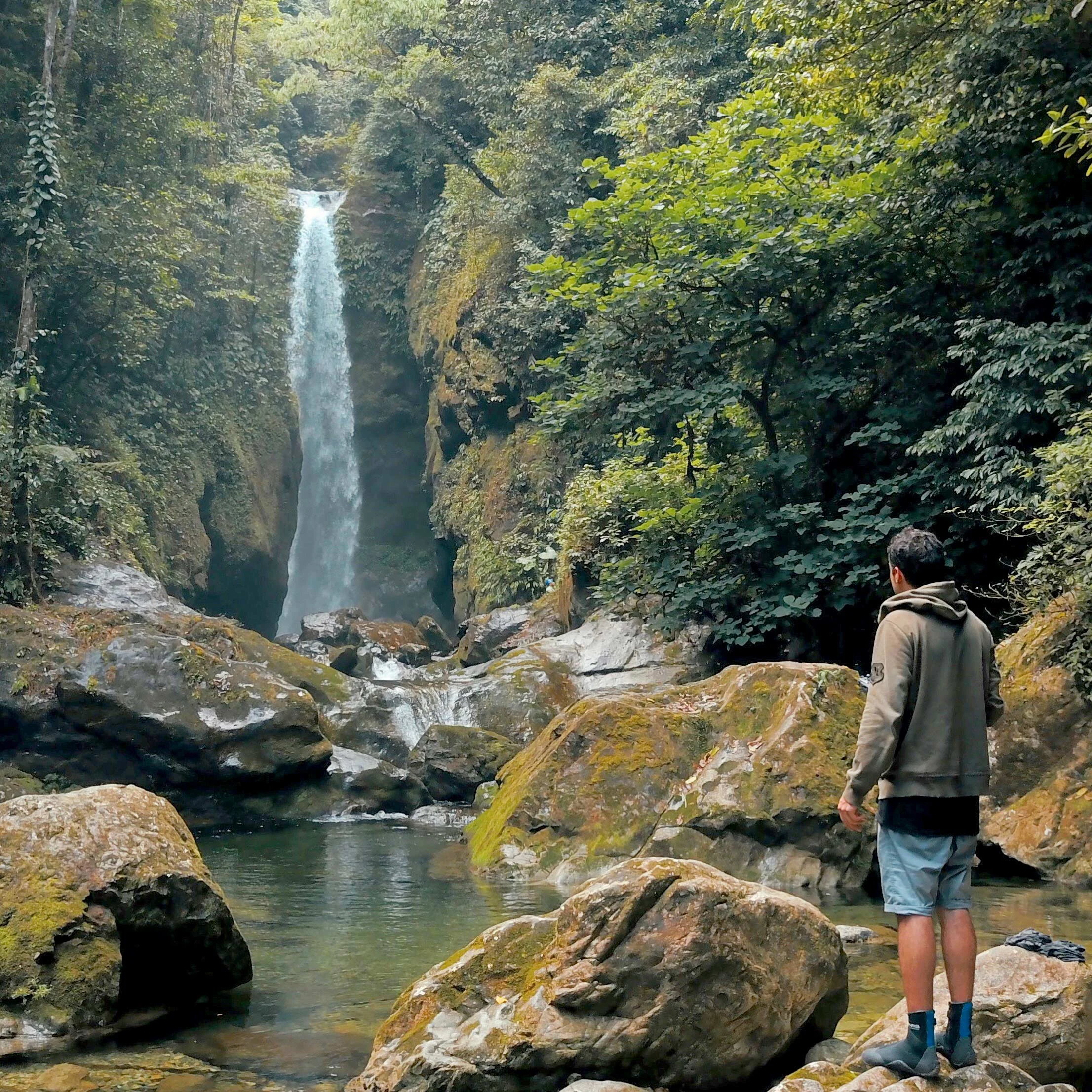 Guided hike to Rio Zacate
