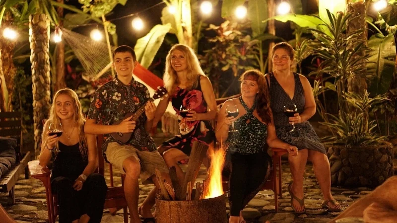 The lodge provides an ideal setting for couples, families, and smaller groups seeking a private, first class atmosphere.