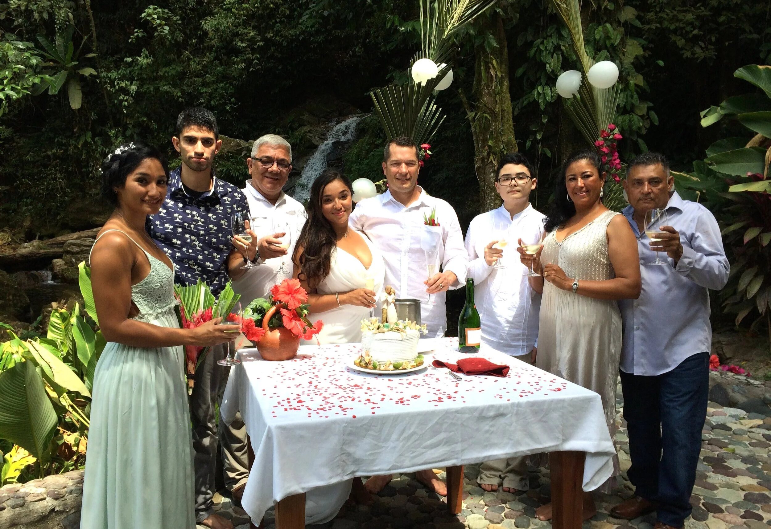 weddings_Cascadas.jpg