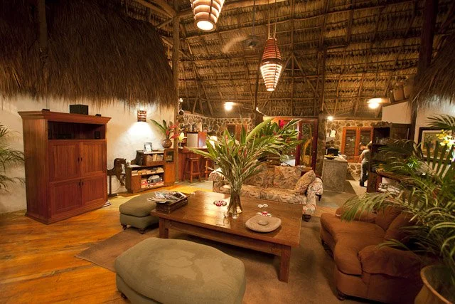 lodge-lounge.jpg