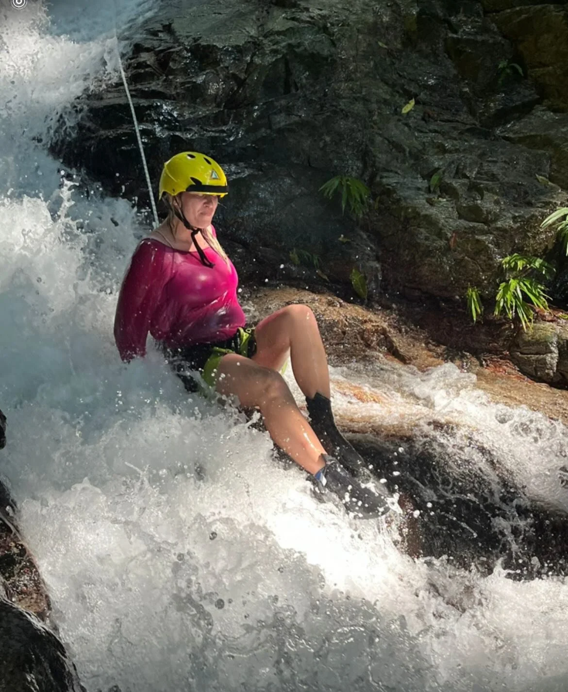 Recent tours at Las Cascadas Lodge with @honduraswaterfalldescents #travel #travelphotography #jungle #waterfallhotelhonduras #rainforest #photooftheday #wanderlust #hondurasfivestars #hondurastravel #allinclusive #beautifuldestinations #travelgram #