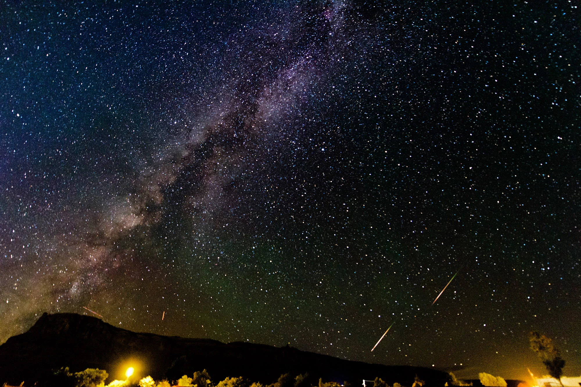 Moab, Utah 2015 - A plateau, the Milky Way, and two Perseid meteors - ISO 12800, 14mm, f/2.8, 20 Second Exposure