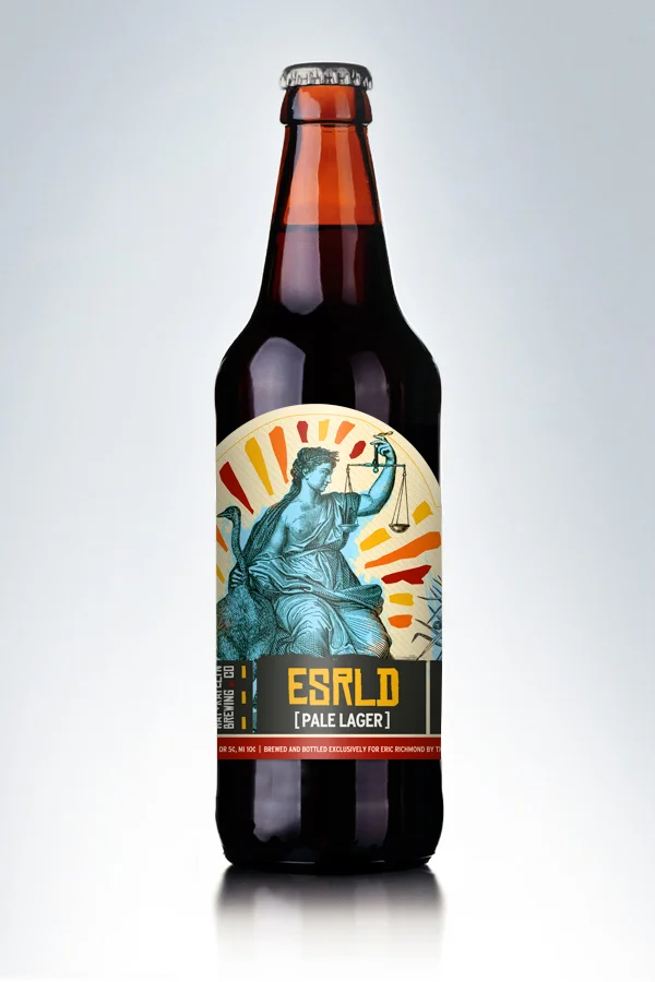 01_Bottle_Front.jpg