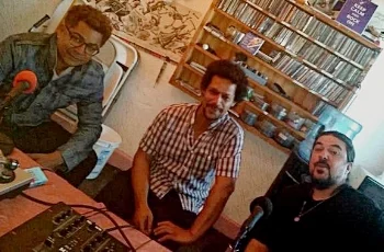 Light Blue Movers' podcast interview with Richard the square DJ in LA.