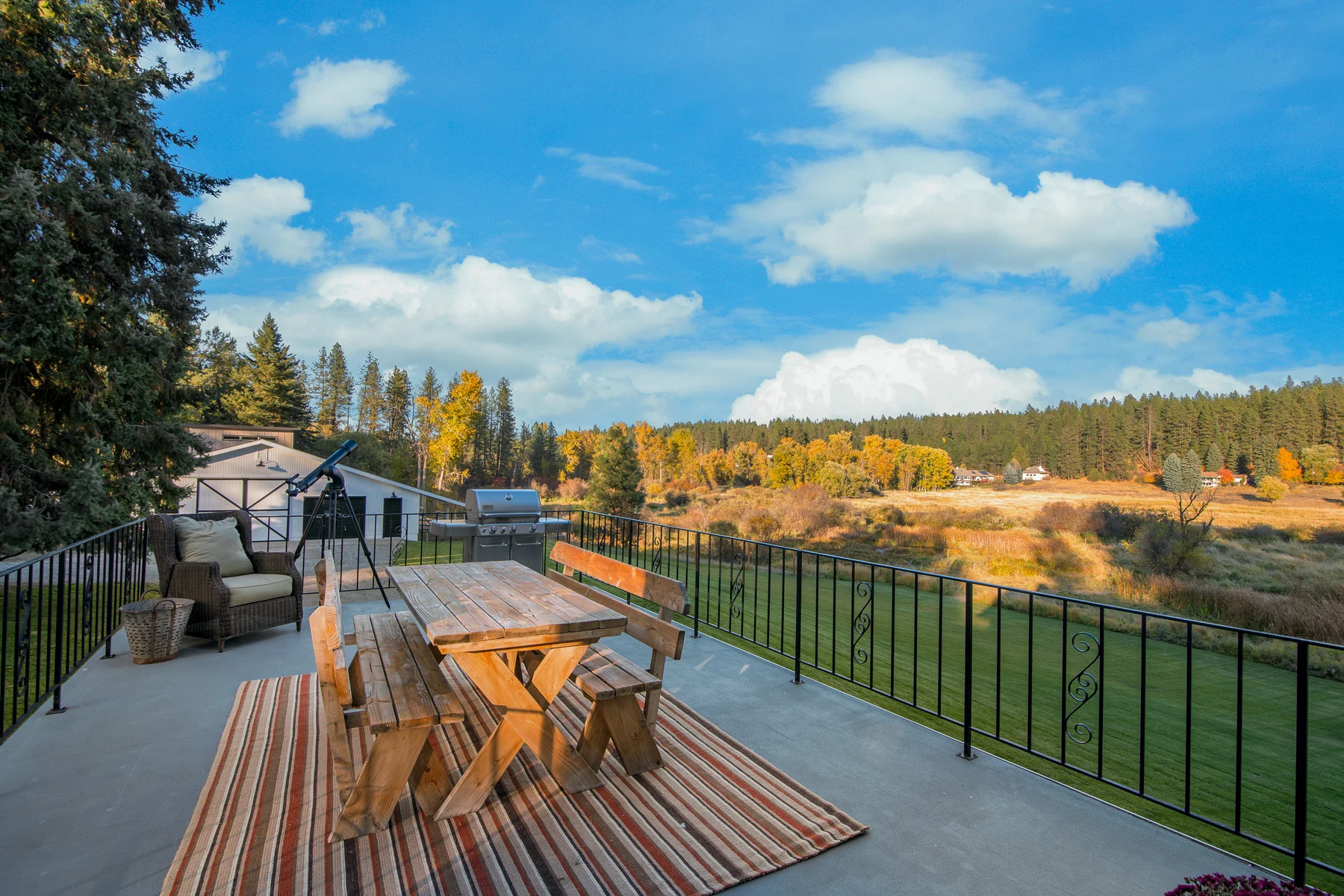16514 N Little Spokane Dr-069.jpg
