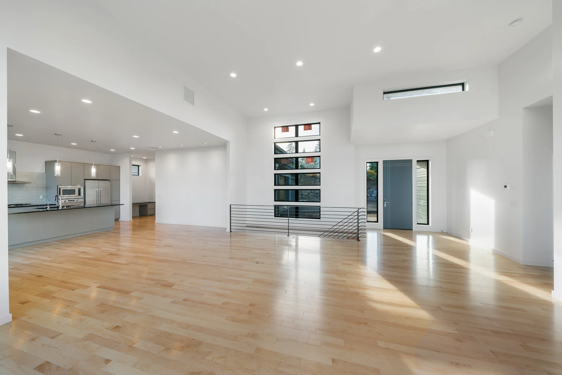 16818 N Logan Ln-013.jpg