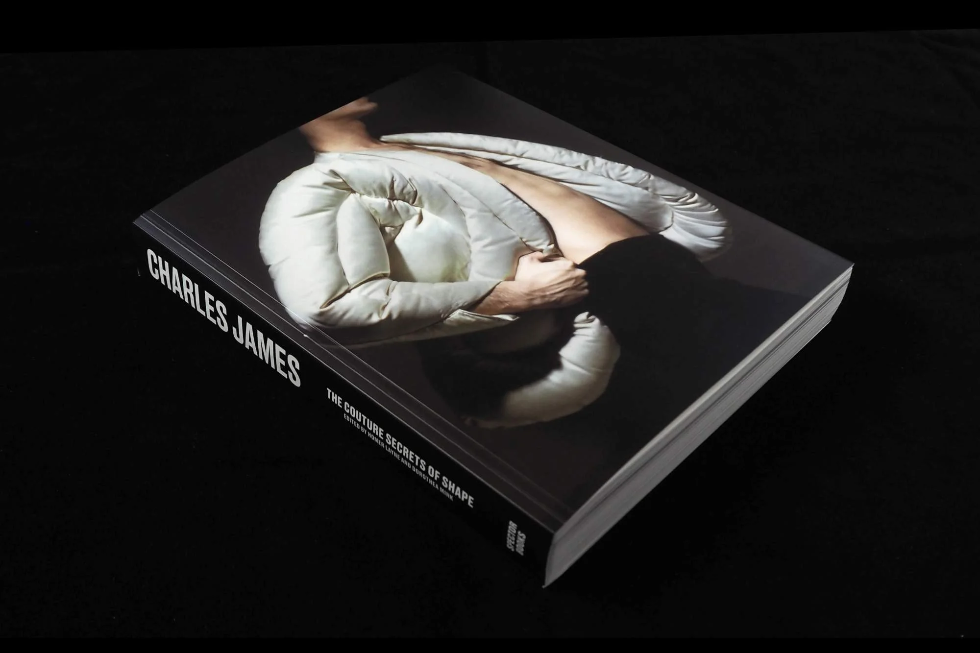 Charles James: The Couture Secrets of Shape Book