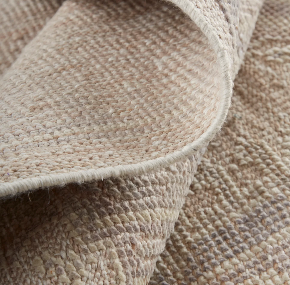 wendover_tansitional_rug_beige_fold.png