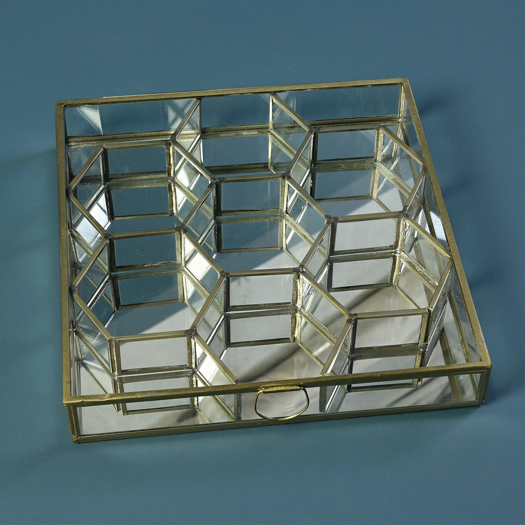 1A9257CD-919F-4250-8CB6-C4F3D413B25B