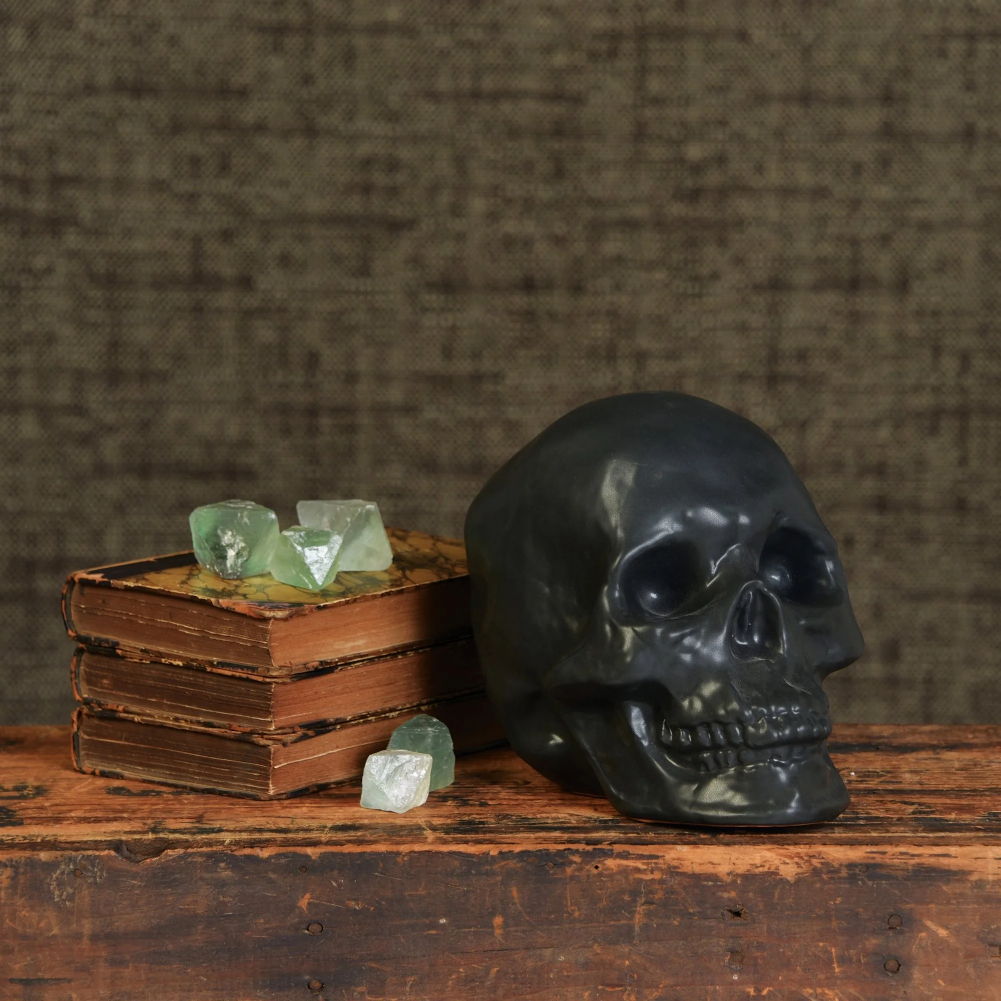 Black Ceramic Skull2.JPG
