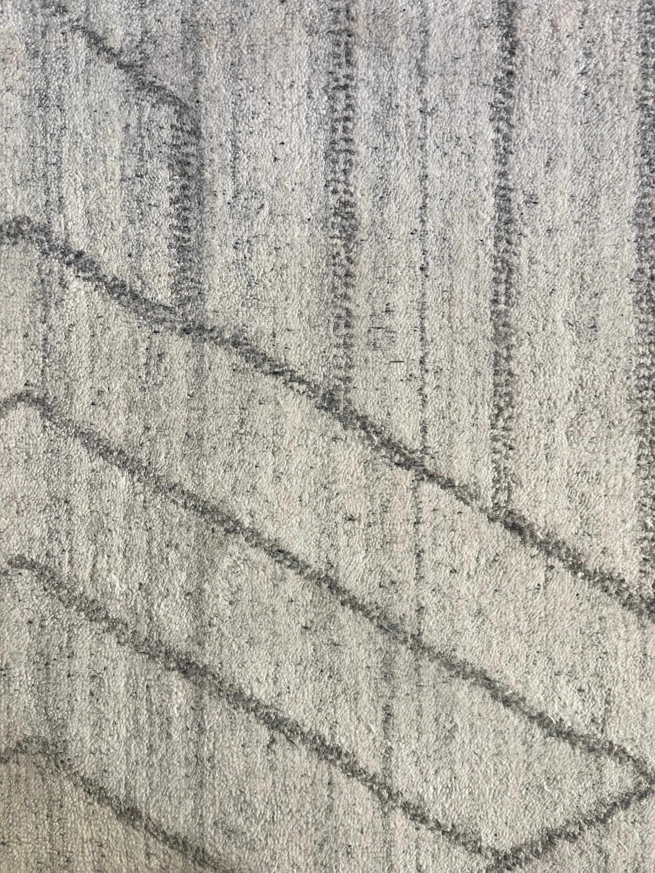 highland_rug_swatch_ivory.JPG