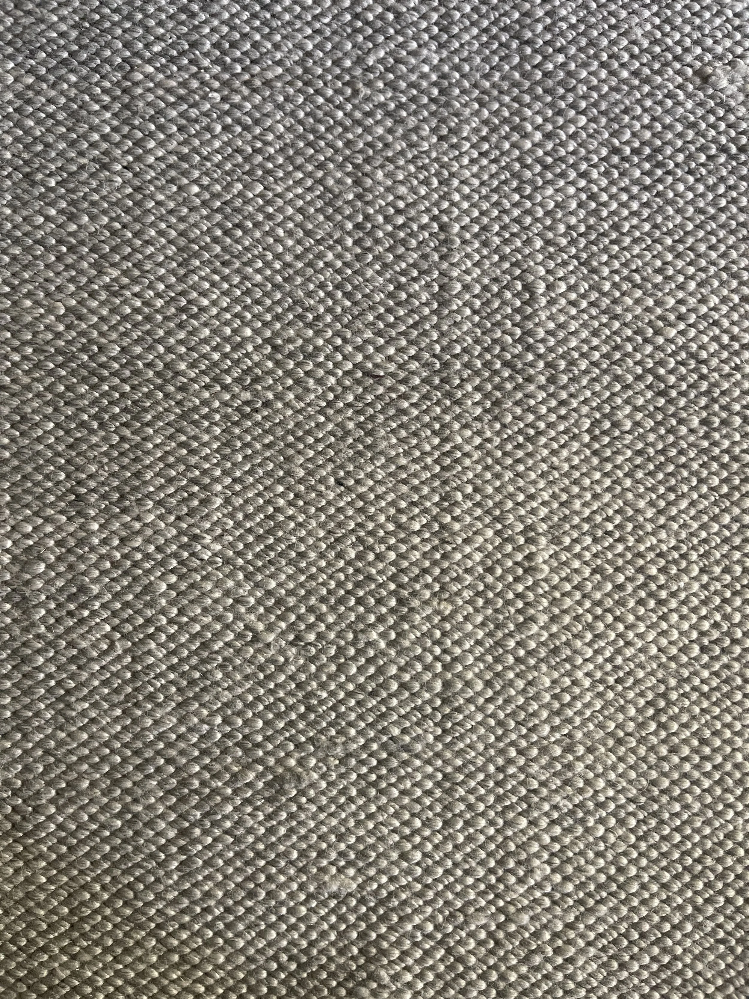 soho_rug_swarch_grey.JPG