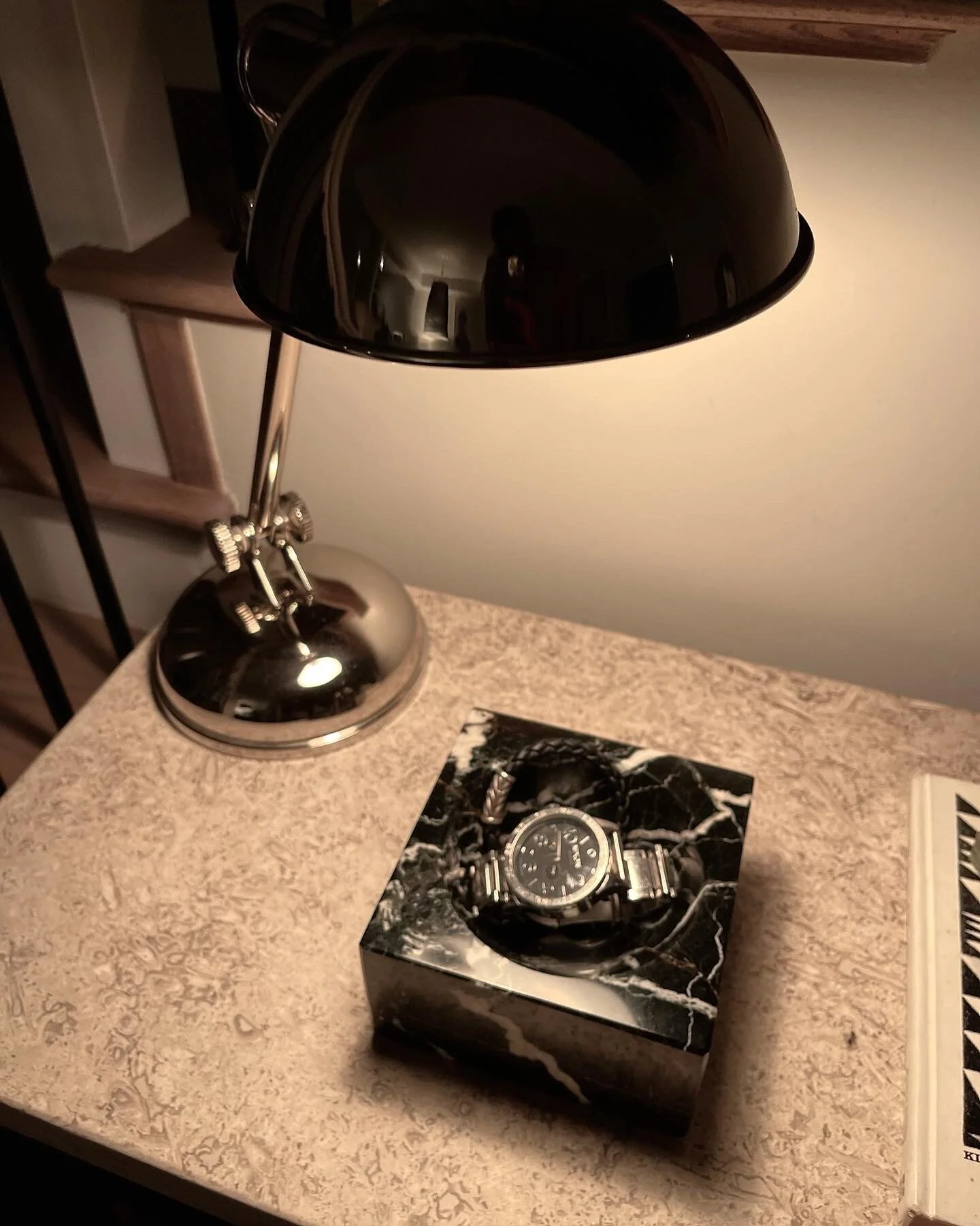 27E05C32-A13A-45D5-AB39-E49BD2A13CD6