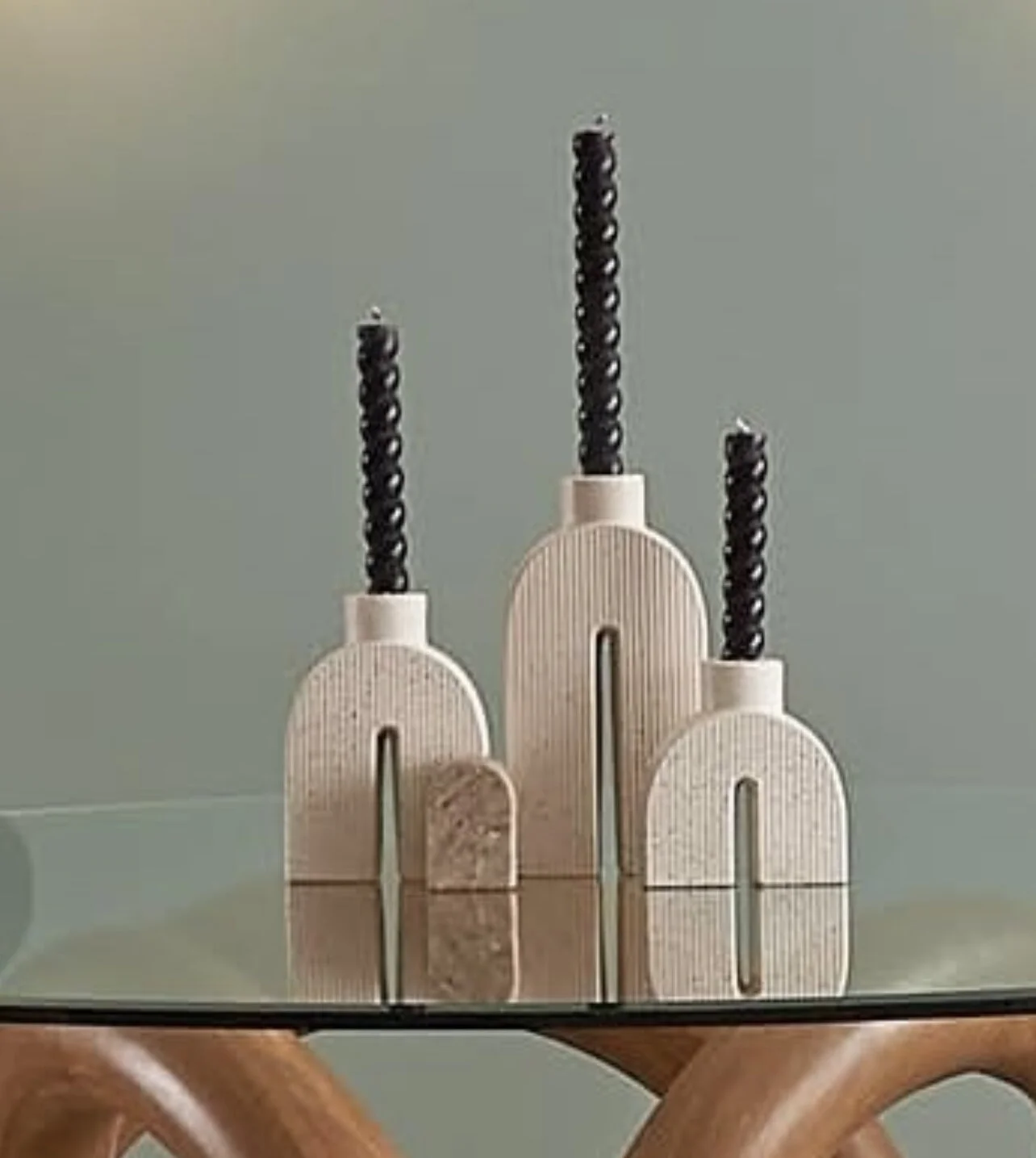 22FF7DA9-8D6D-4AB9-B75D-3AB36ABECEF3