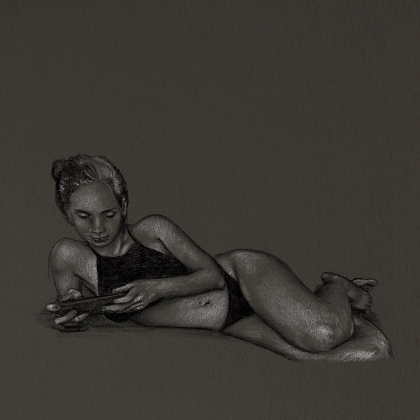 Lazy weekend. Kitty, 2021. Lots of device checking between poses. Sometimes it&rsquo;s focused texting that yields natural and relaxed figures. #betweenposes #doomscrolling #figuredrawing #figuremodel