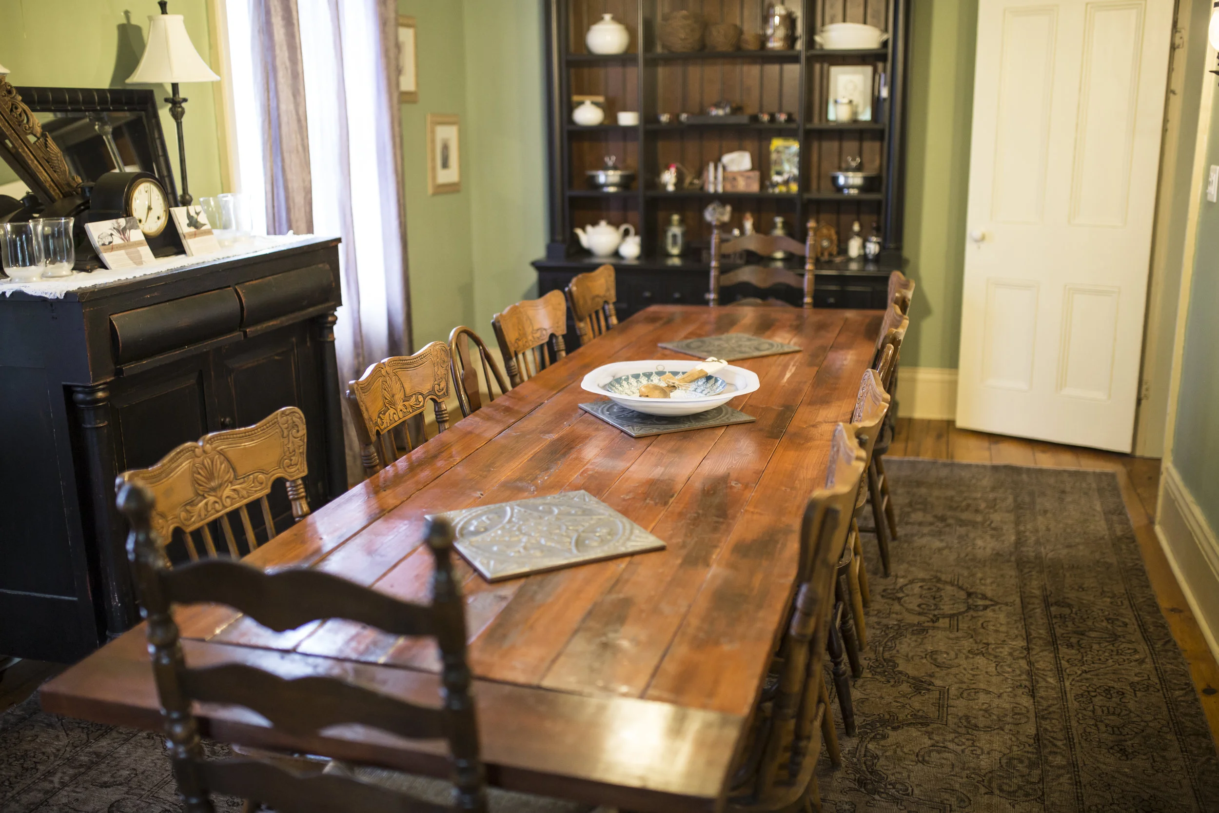 dining room.jpg