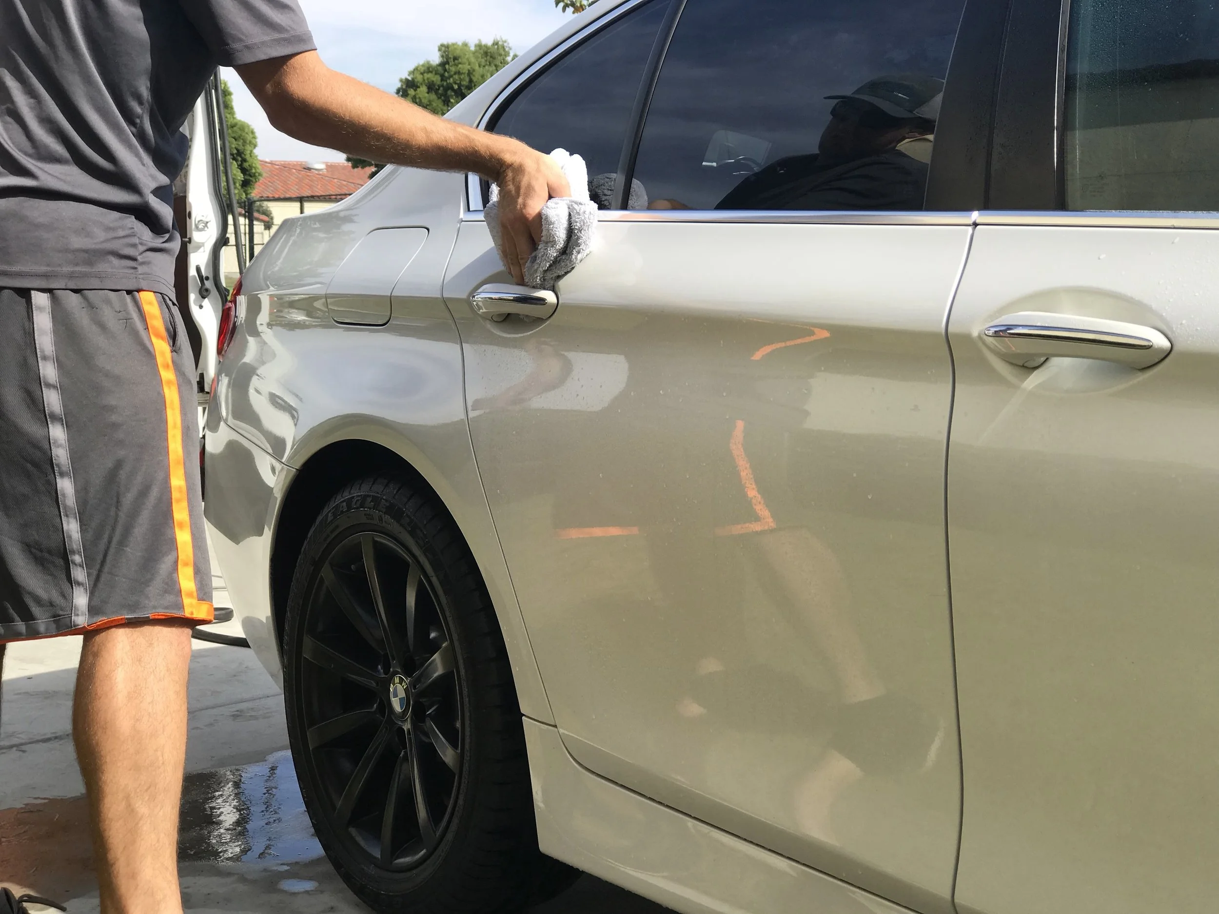 Exterior Spray Wax Wipe Down